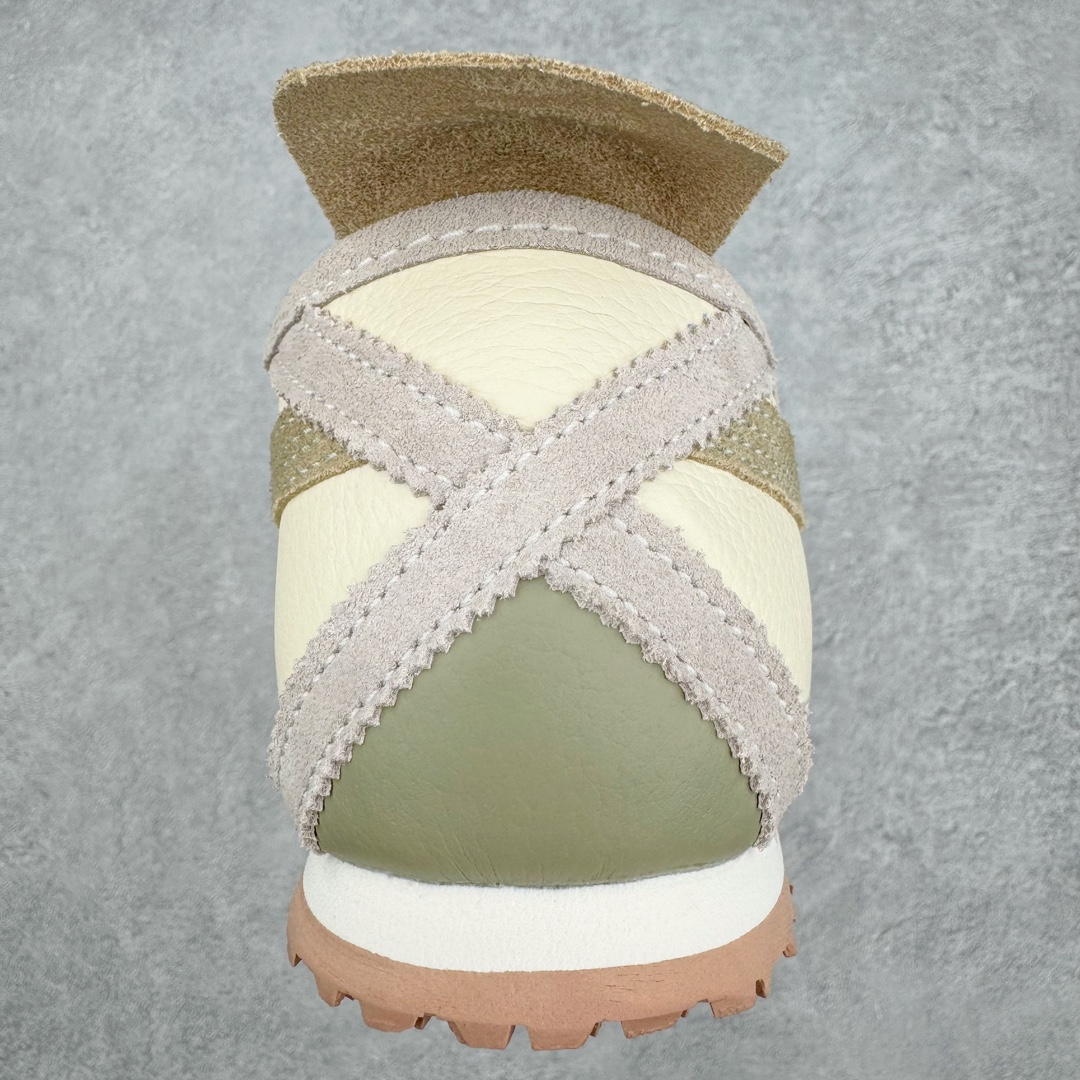 图片[8]-＃HK纯原 Asics Onitsuka Tiger MEXICO 66 亚瑟士鬼冢虎复古经典板鞋 市场最强版本 头层小羊皮加持 海外订单工厂出品 超成熟稳定的做工品控 原装全套纸板楦头开发 原汁原味 完美呈现版型 私模正确鞋底咬花纹路 一比一鞋头弧度高度鞋身弧度 绝不口嗨 细节品控鞋型随意秒杀市面 原档咬花纹路私模大底 一个单元有六个三角形 总体形拼接呈现花瓣状 官方四联吊牌 原装Ortholite轻量化鞋垫 原盒原配 质保卡 说明书 钢印防尘纸 纸板中底带钢印 乳胶组合鞋垫 支持全方位的对比专柜 产品从款式颜色造型上体现出追求舒适和细节的完美 鞋类更是推崇手工制作的严谨与完美 融舒适性与可穿性的设计风格 注重细节的完美和别致魅力 既保持稳重 又不失轻松的时尚感 尺码：36 37 37.5 38 39 39.5 40 40.5 41.5 42 42.5 43.5 44 45 46-选品中心