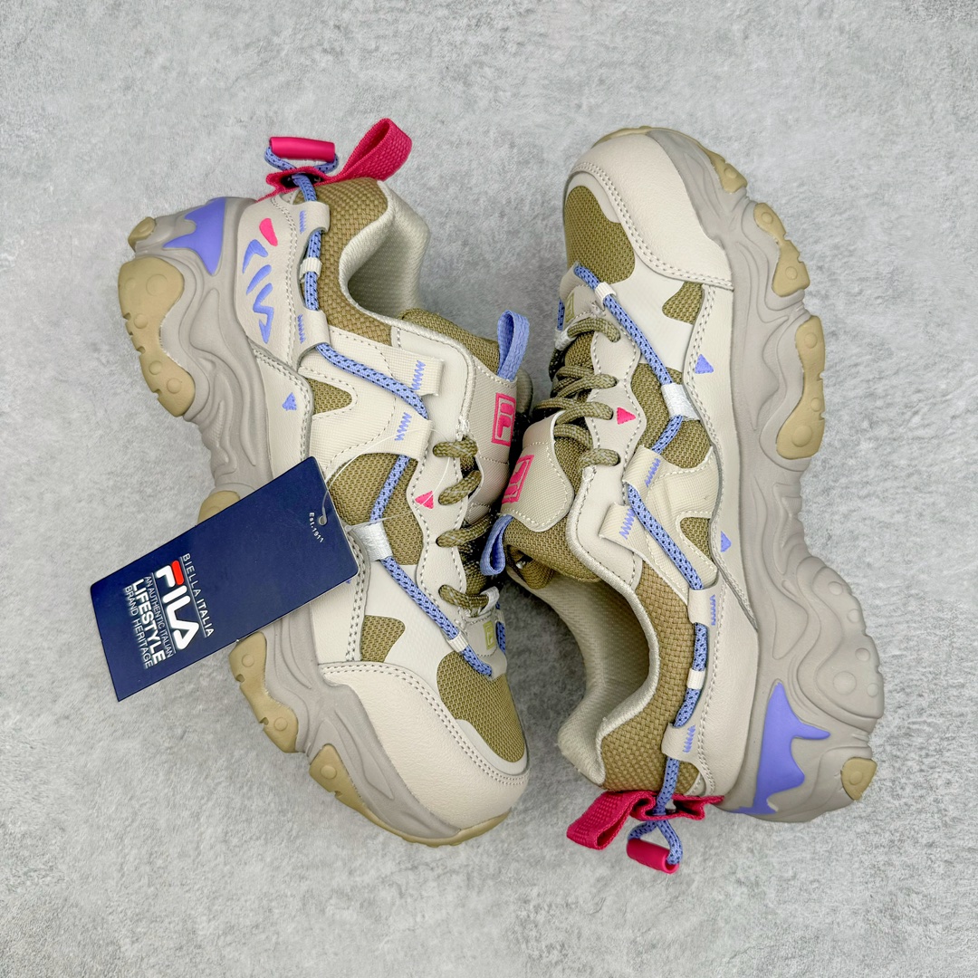 图片[3]-FILA FUSION Fluid 斐乐摩登潮牌防滑耐磨轻便运动鞋 FUSION 系列传承了 FILA 的百年基因，融入年轻运动及潮流文化，成为引领变革、创新突破的一代。以“1+N” 的跨界合作模式重现经典的同时创造经典。带来最出其不意的跨界合作惊喜。同时，FILAFUSION把FILA 的 DNA 融入到定制体验里，你可以随心制造厲于你的产品。FILA FUSION 的鞋家族涵盖了老爹鞋、跑步鞋、网球鞋、季节款。风格复古新潮，满足了时尚人士出行及各类运动的搭配需求，成为当下年轻人筷拥的鞋类品牌之一。FILA FUSION 走进年轻人的世界，通过年轻人运动，街舞，滑板，篮球，展现 FILA FUSION 的潮流态度和年轻文化。FILA FUSION 认为末来属于引领变革、创新突破的年轻一代，让我们一起构成 FILA 未来的蓝图吧！尺码：35.5 36 36.5 37.5 38 38.5 39 40 40.5 41 42 42.5 43 44 44.5 45 45.5-选品中心