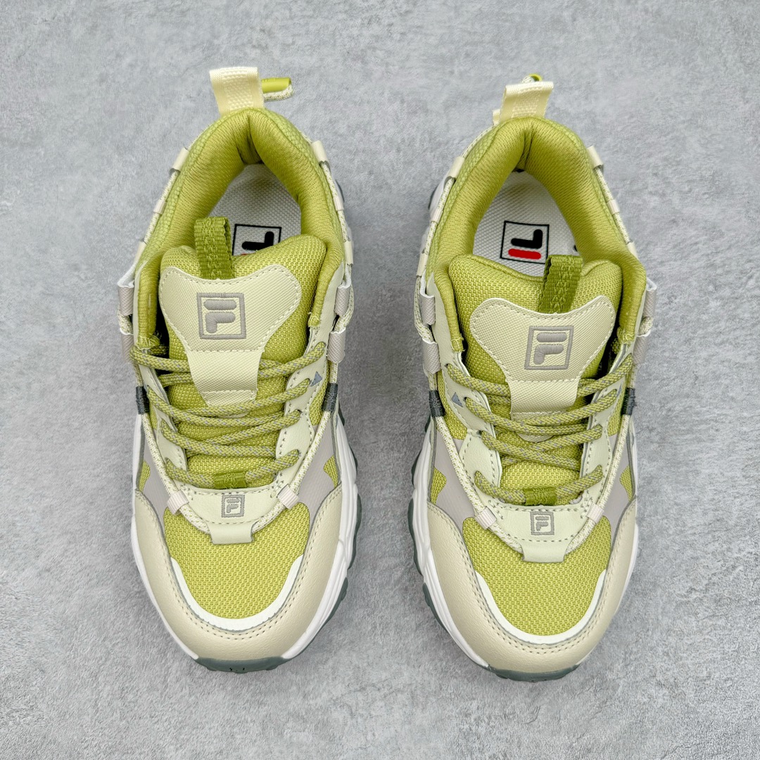 图片[2]-FILA FUSION Fluid 斐乐摩登潮牌防滑耐磨轻便运动鞋 FUSION 系列传承了 FILA 的百年基因，融入年轻运动及潮流文化，成为引领变革、创新突破的一代。以“1+N” 的跨界合作模式重现经典的同时创造经典。带来最出其不意的跨界合作惊喜。同时，FILAFUSION把FILA 的 DNA 融入到定制体验里，你可以随心制造厲于你的产品。FILA FUSION 的鞋家族涵盖了老爹鞋、跑步鞋、网球鞋、季节款。风格复古新潮，满足了时尚人士出行及各类运动的搭配需求，成为当下年轻人筷拥的鞋类品牌之一。FILA FUSION 走进年轻人的世界，通过年轻人运动，街舞，滑板，篮球，展现 FILA FUSION 的潮流态度和年轻文化。FILA FUSION 认为末来属于引领变革、创新突破的年轻一代，让我们一起构成 FILA 未来的蓝图吧！尺码：35.5 36 36.5 37.5 38 38.5 39 40 40.5 41 42 42.5 43 44 44.5 45 45.5-选品中心