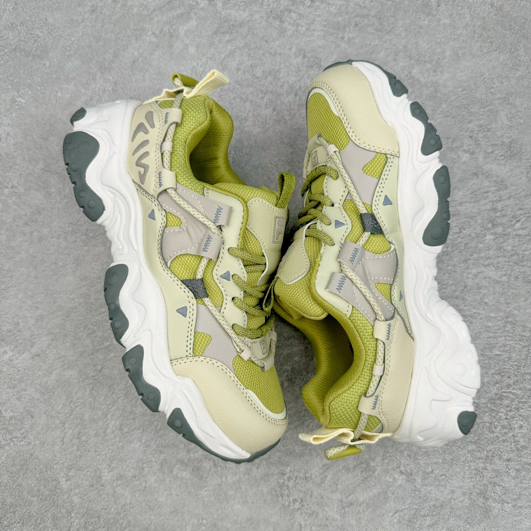 图片[3]-FILA FUSION Fluid 斐乐摩登潮牌防滑耐磨轻便运动鞋 FUSION 系列传承了 FILA 的百年基因，融入年轻运动及潮流文化，成为引领变革、创新突破的一代。以“1+N” 的跨界合作模式重现经典的同时创造经典。带来最出其不意的跨界合作惊喜。同时，FILAFUSION把FILA 的 DNA 融入到定制体验里，你可以随心制造厲于你的产品。FILA FUSION 的鞋家族涵盖了老爹鞋、跑步鞋、网球鞋、季节款。风格复古新潮，满足了时尚人士出行及各类运动的搭配需求，成为当下年轻人筷拥的鞋类品牌之一。FILA FUSION 走进年轻人的世界，通过年轻人运动，街舞，滑板，篮球，展现 FILA FUSION 的潮流态度和年轻文化。FILA FUSION 认为末来属于引领变革、创新突破的年轻一代，让我们一起构成 FILA 未来的蓝图吧！尺码：35.5 36 36.5 37.5 38 38.5 39 40 40.5 41 42 42.5 43 44 44.5 45 45.5-选品中心