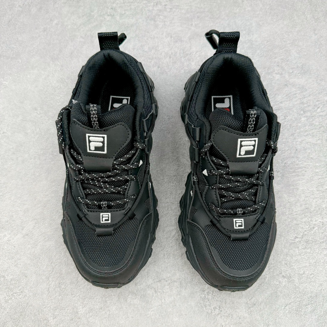 图片[2]-FILA FUSION Fluid 斐乐摩登潮牌防滑耐磨轻便运动鞋 FUSION 系列传承了 FILA 的百年基因，融入年轻运动及潮流文化，成为引领变革、创新突破的一代。以“1+N” 的跨界合作模式重现经典的同时创造经典。带来最出其不意的跨界合作惊喜。同时，FILAFUSION把FILA 的 DNA 融入到定制体验里，你可以随心制造厲于你的产品。FILA FUSION 的鞋家族涵盖了老爹鞋、跑步鞋、网球鞋、季节款。风格复古新潮，满足了时尚人士出行及各类运动的搭配需求，成为当下年轻人筷拥的鞋类品牌之一。FILA FUSION 走进年轻人的世界，通过年轻人运动，街舞，滑板，篮球，展现 FILA FUSION 的潮流态度和年轻文化。FILA FUSION 认为末来属于引领变革、创新突破的年轻一代，让我们一起构成 FILA 未来的蓝图吧！尺码：35.5 36 36.5 37.5 38 38.5 39 40 40.5 41 42 42.5 43 44 44.5 45 45.5-选品中心