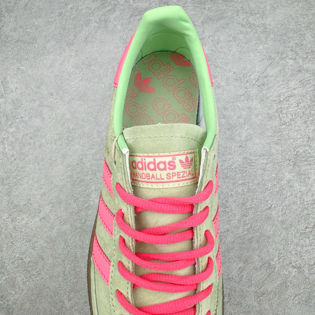 图片[5]-AD Originals Handball SPZL 手球运动员系列百搭休闲运动板鞋 IH7498 这款来自阿迪达斯的这款HANDBALL SPZL前身是一双手球运动鞋，这一次拿来复刻，所以鞋面的主要色彩选用了黑色， 鞋面外侧除了Spezial字母之外还有三叶草标志。Handball SPZL作为复古手球训练鞋与作为室内足球鞋的Samba有着异曲同工之处，但是质感更为出众的鞋身以及丰富的配色选择比起Samba来讲可以说是更胜一筹了！尺码：36 36⅔ 37⅓ 38 38⅔ 39⅓ 40 40⅔ 41⅓ 42 42⅔ 43⅓ 44 45-选品中心