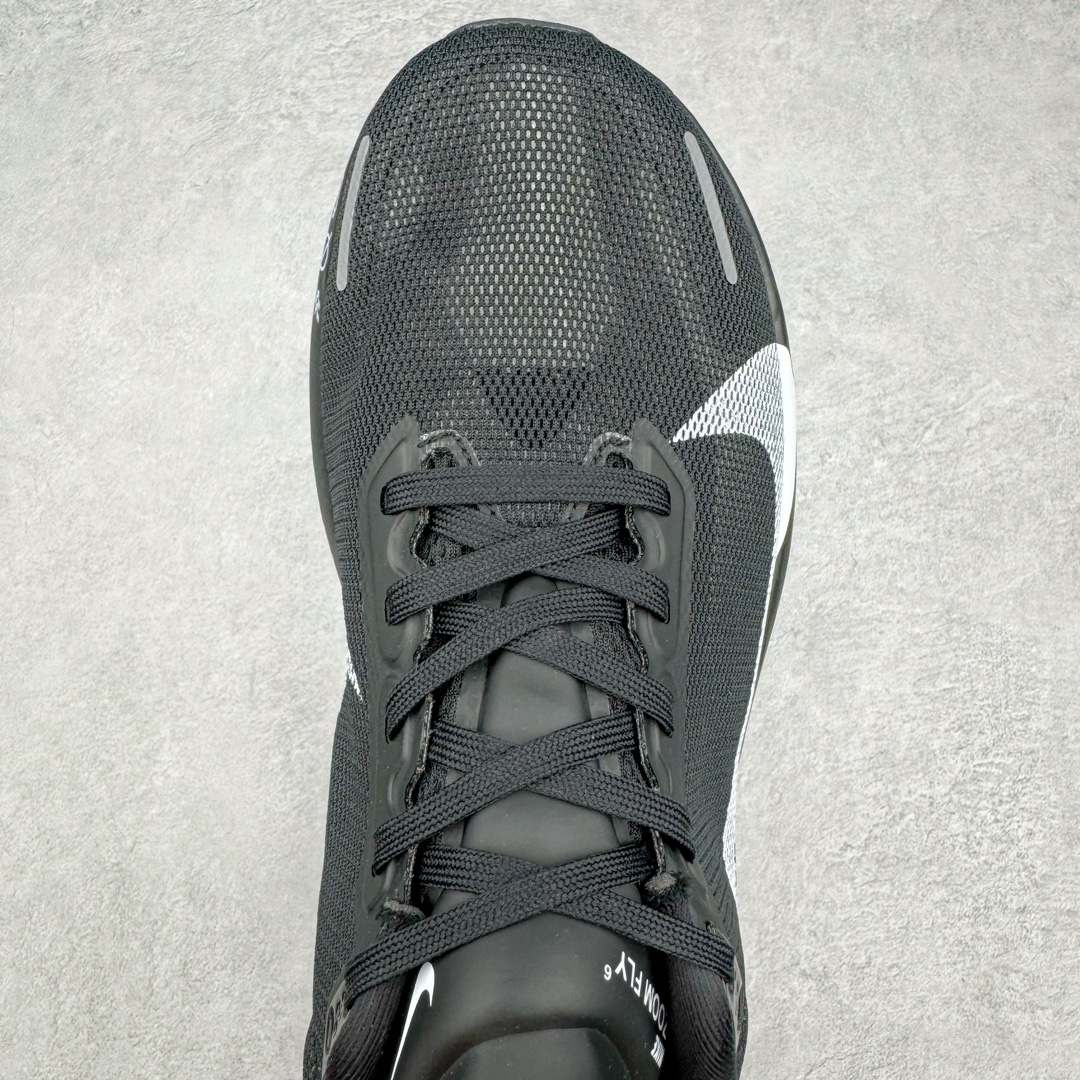 图片[4]-NK zoom Fly6 马拉松高端竞速跑步鞋 高弹性双层MD搭配碳纤维组合鞋底轻盈缓震 鞋面采用工程网眼设计 为特定高热区域营造出色透气性 进一步增加鞋面的穿孔数量 让足部能够快速散热 在高速运动时营造舒适稳定的贴合感 动力十足！尺码：36 36.5 37.5 38 38.5 39 40 40.5 41 42 42.5 43 44 44.5 45-选品中心