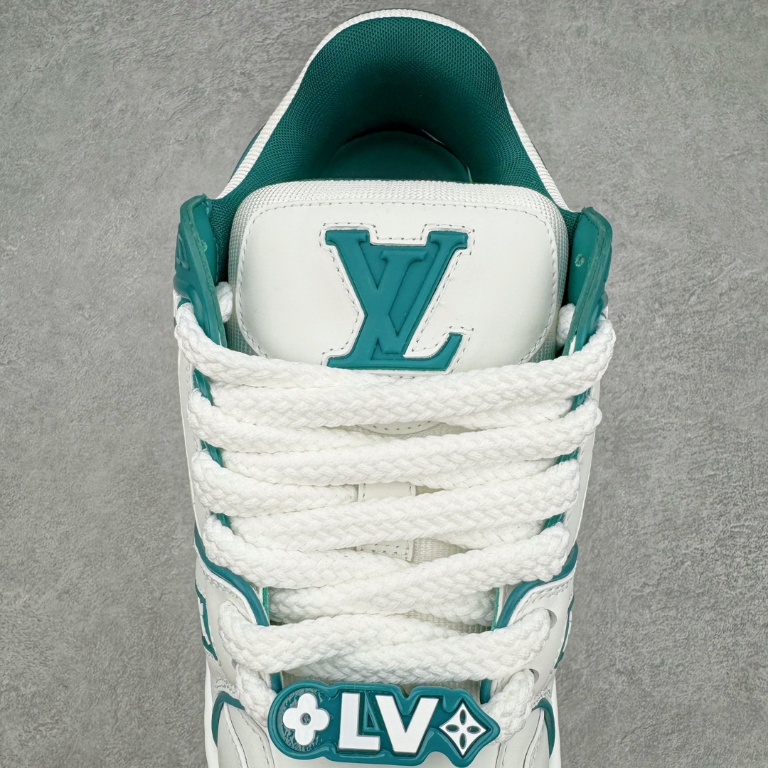 图片[5]-＃GD广顶 Louis Vuitton Trainer Maxi路易威登时装走秀运动时尚板鞋 小胖丁面包鞋 外贸零售特供批次 2023全新纸板数据 印花高频效果碾压市面 市售天花板产物 耗时半年巨作 全套原厂新版原纸板楦头开发 原厂特供皮料加持 市场所有版本中综合最强的货品 GD实力大厂出品 全网最全配色更新最快 最成熟的做工稳定的品控 完美鞋型超高的清洁度 零毛边线头瑕疵 全套原楦原纸版原鞋开模 全网最具灵魂的版型 正确原装黄色鞋盒 正确中底印花 鞋面印花3D高频深度立体 全鞋电脑针车 紧密相连 针距密度一致 环保乳胶注塑鞋垫 厚度脚感还原原版 皮面裁剪部位 统一油边封口工艺 原装橡胶大底含胶量大底组合零偏差 专柜全套包装 防尘袋 说明书 质保卡 男女鞋 尺码：35 36 37 38 39 40 41 42 43 44 45-选品中心