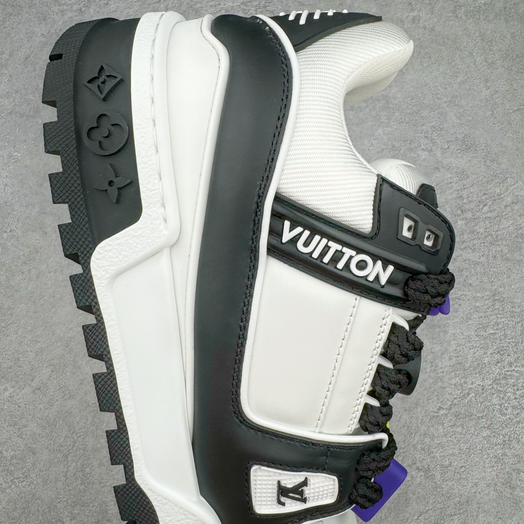 图片[6]-＃GD广顶 Louis Vuitton Trainer Maxi路易威登时装走秀运动时尚板鞋 小胖丁面包鞋 外贸零售特供批次 2023全新纸板数据 印花高频效果碾压市面 市售天花板产物 耗时半年巨作 全套原厂新版原纸板楦头开发 原厂特供皮料加持 市场所有版本中综合最强的货品 GD实力大厂出品 全网最全配色更新最快 最成熟的做工稳定的品控 完美鞋型超高的清洁度 零毛边线头瑕疵 全套原楦原纸版原鞋开模 全网最具灵魂的版型 正确原装黄色鞋盒 正确中底印花 鞋面印花3D高频深度立体 全鞋电脑针车 紧密相连 针距密度一致 环保乳胶注塑鞋垫 厚度脚感还原原版 皮面裁剪部位 统一油边封口工艺 原装橡胶大底含胶量大底组合零偏差 专柜全套包装 防尘袋 说明书 质保卡 男女鞋 尺码：35 36 37 38 39 40 41 42 43 44 45-选品中心