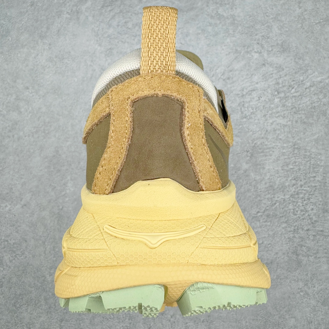 图片[8]-＃X版纯原 HOKA ONE ONE Kaha 2 GTX 耐磨減震低帮户外功能运动鞋 具有品着的重量与坐垫比 可提供顶级性能和顶级毛绒 这款低帮徒步旅行者采用带 SwallowTail™ 几何形状的HUBBLE® 鞋跟进行了更新 配备带牵引凸耳的 Vibram® Megagrip 以增加地面接触 这款开创性款式精心制作 采用GORE-TEX 鞋类面料和再生纺织品 尺码：36 36.5 37.5 38 38.5 39 40 40.5 41 42 42.5 43 44 44.5 45 46-选品中心