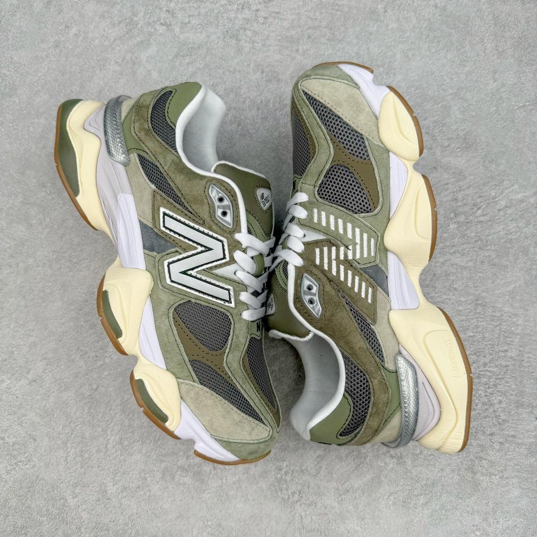 图片[3]-New Balance NB9060 复古运动鞋 新百伦又带来了新鞋型 并且是与芝加哥街头品牌 Joe Freshgoods 的联名款 鞋身主体采用了类似 990 系列的设计风格 与传统复古慢跑鞋区别不大 最大的变化就是鞋底部分 在传统设计的中底外层 增加了多个分区的模块 圆润的线条设计与我们熟悉的 New Balance 风格截然不同 但与同样充满弧形线条的鞋面搭配 看起来毫无违和感 尺码：36-45-选品中心