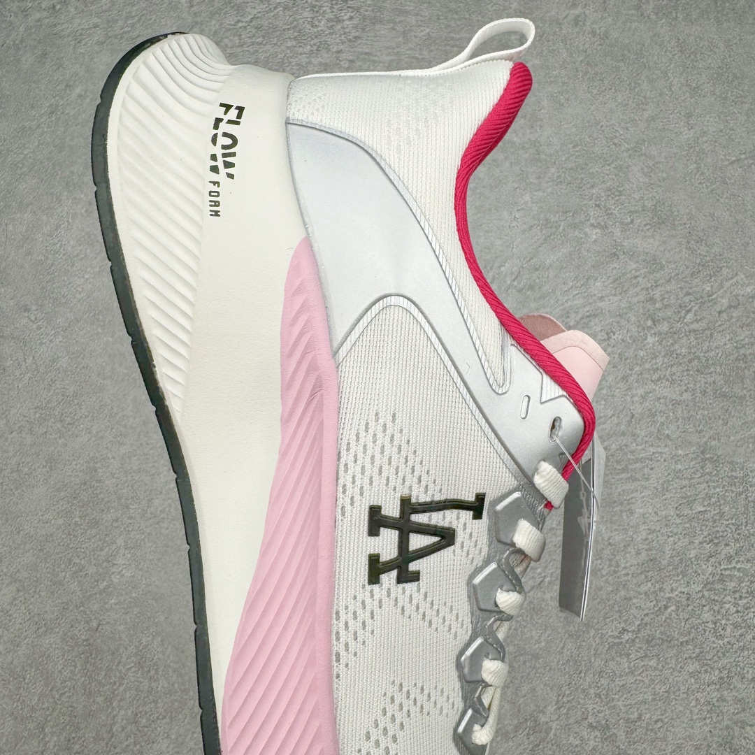 图片[6]-MLB Chunky Runner 2024S 纽约洋基队系列低帮轻量增高厚底百搭休闲运动慢跑鞋 Korea韩国联名NY美国榄球纽约洋基队限定 韩国代购专供 全套原楦原纸板原厂数据开发 正确中底拉帮中底网布细节 平台代购专供 左脚内置芯片 韩国代购吊牌标贴 独家一比一RB+MD组合大底 高频后跟小人Logo精准对位立体饱满 正确网布加超迁鞋面 转印中底走线紧密 转印Logo工艺表层防刮不掉色 尺码：35 36 36.5 37.5 38 38.5 39 40 40.5 41 42 42.5 43 44 45-选品中心