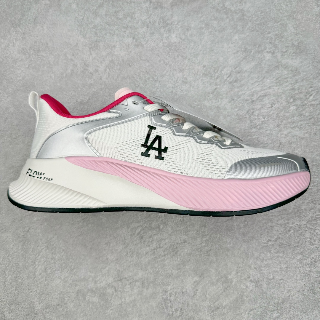 MLB Chunky Runner 2024S 纽约洋基队系列低帮轻量增高厚底百搭休闲运动慢跑鞋 Korea韩国联名NY美国榄球纽约洋基队限定 韩国代购专供 全套原楦原纸板原厂数据开发 正确中底拉帮中底网布细节 平台代购专供 左脚内置芯片 韩国代购吊牌标贴 独家一比一RB+MD组合大底 高频后跟小人Logo精准对位立体饱满 正确网布加超迁鞋面 转印中底走线紧密 转印Logo工艺表层防刮不掉色 尺码：35 36 36.5 37.5 38 38.5 39 40 40.5 41 42 42.5 43 44 45-选品中心