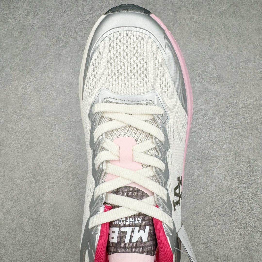 图片[4]-MLB Chunky Runner 2024S 纽约洋基队系列低帮轻量增高厚底百搭休闲运动慢跑鞋 Korea韩国联名NY美国榄球纽约洋基队限定 韩国代购专供 全套原楦原纸板原厂数据开发 正确中底拉帮中底网布细节 平台代购专供 左脚内置芯片 韩国代购吊牌标贴 独家一比一RB+MD组合大底 高频后跟小人Logo精准对位立体饱满 正确网布加超迁鞋面 转印中底走线紧密 转印Logo工艺表层防刮不掉色 尺码：35 36 36.5 37.5 38 38.5 39 40 40.5 41 42 42.5 43 44 45-选品中心