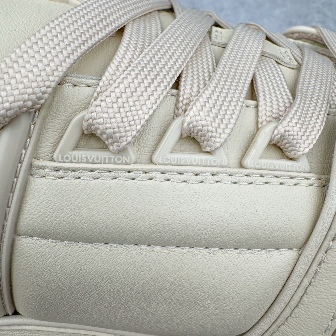 图片[18]-＃GD广顶 Louis Vuitton Trainer lv路易威登时装走秀运动时尚板鞋 外贸零售特供批次 2023全新纸板数据 印花高频效果碾压市面 市售天花板产物 耗时半年巨作 全套原厂新版原纸板楦头开发 原厂特供皮料加持 市场所有版本中综合最强的货品 GD实力大厂出品 全网最全配色更新最快 最成熟的做工稳定的品控 完美鞋型超高的清洁度 零毛边线头瑕疵 全套原楦原纸版原鞋开模 全网最具灵魂的版型 正确原装黄色鞋盒 正确中底印花 鞋面印花3D高频深度立体 全鞋电脑针车 紧密相连 针距密度一致 环保乳胶注塑鞋垫 厚度脚感还原原版 皮面裁剪部位 统一油边封口工艺 原装橡胶大底含胶量大底组合零偏差 专柜全套包装 防尘袋 说明书 质保卡 男女鞋 尺码：35 36 37 38 39 40 41 42 43 44 45-选品中心