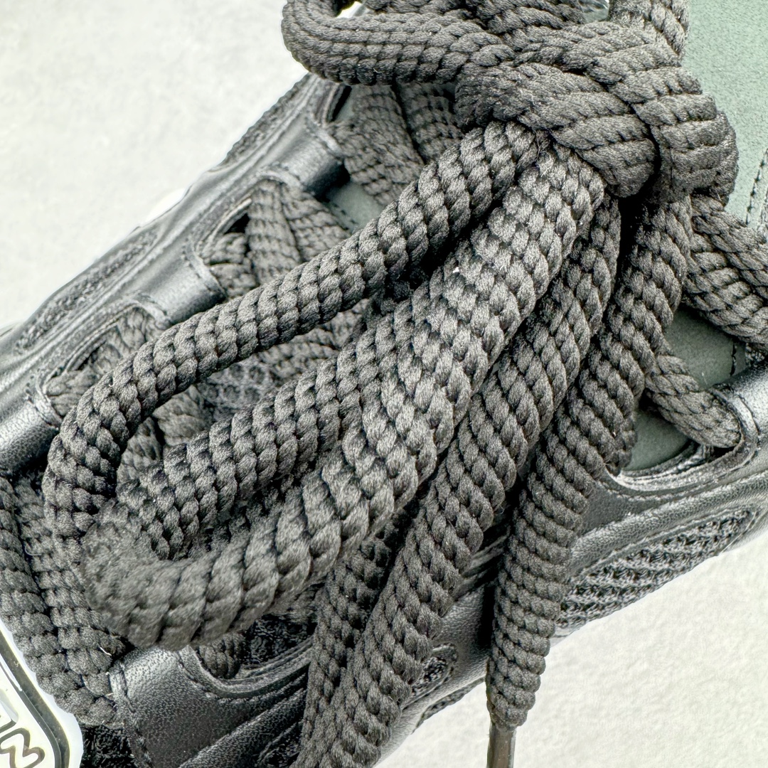 图片[12]-＃GD广顶 Louis Vuitton SKATE lv路易威登系带时装走秀运动时尚板鞋 外贸零售特供批次 2023全新纸板数据 印花高频效果碾压市面 市售天花板产物 耗时半年巨作 全套原厂新版原纸板楦头开发 原厂特供皮料加持 市场所有版本中综合最强的货品 GD实力大厂出品 全网最全配色更新最快 最成熟的做工稳定的品控 完美鞋型超高的清洁度 零毛边线头瑕疵 全套原楦原纸版原鞋开模 全网最具灵魂的版型 正确原装黄色鞋盒 正确中底印花 鞋面印花3D高频深度立体 全鞋电脑针车 紧密相连 针距密度一致 环保乳胶注塑鞋垫 厚度脚感还原原版 皮面裁剪部位 统一油边封口工艺 原装橡胶大底含胶量大底组合零偏差 专柜全套包装 防尘袋 说明书 质保卡 男女鞋 尺码：35 36 37 38 39 40 41 42 43 44 45-选品中心