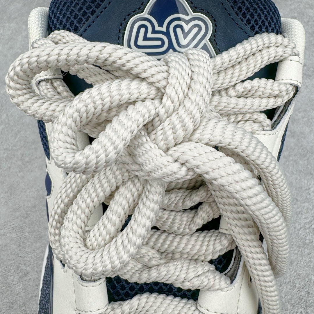 图片[14]-＃GD广顶 Louis Vuitton SKATE lv路易威登系带时装走秀运动时尚板鞋 外贸零售特供批次 2023全新纸板数据 印花高频效果碾压市面 市售天花板产物 耗时半年巨作 全套原厂新版原纸板楦头开发 原厂特供皮料加持 市场所有版本中综合最强的货品 GD实力大厂出品 全网最全配色更新最快 最成熟的做工稳定的品控 完美鞋型超高的清洁度 零毛边线头瑕疵 全套原楦原纸版原鞋开模 全网最具灵魂的版型 正确原装黄色鞋盒 正确中底印花 鞋面印花3D高频深度立体 全鞋电脑针车 紧密相连 针距密度一致 环保乳胶注塑鞋垫 厚度脚感还原原版 皮面裁剪部位 统一油边封口工艺 原装橡胶大底含胶量大底组合零偏差 专柜全套包装 防尘袋 说明书 质保卡 男女鞋 尺码：35 36 37 38 39 40 41 42 43 44 45-选品中心