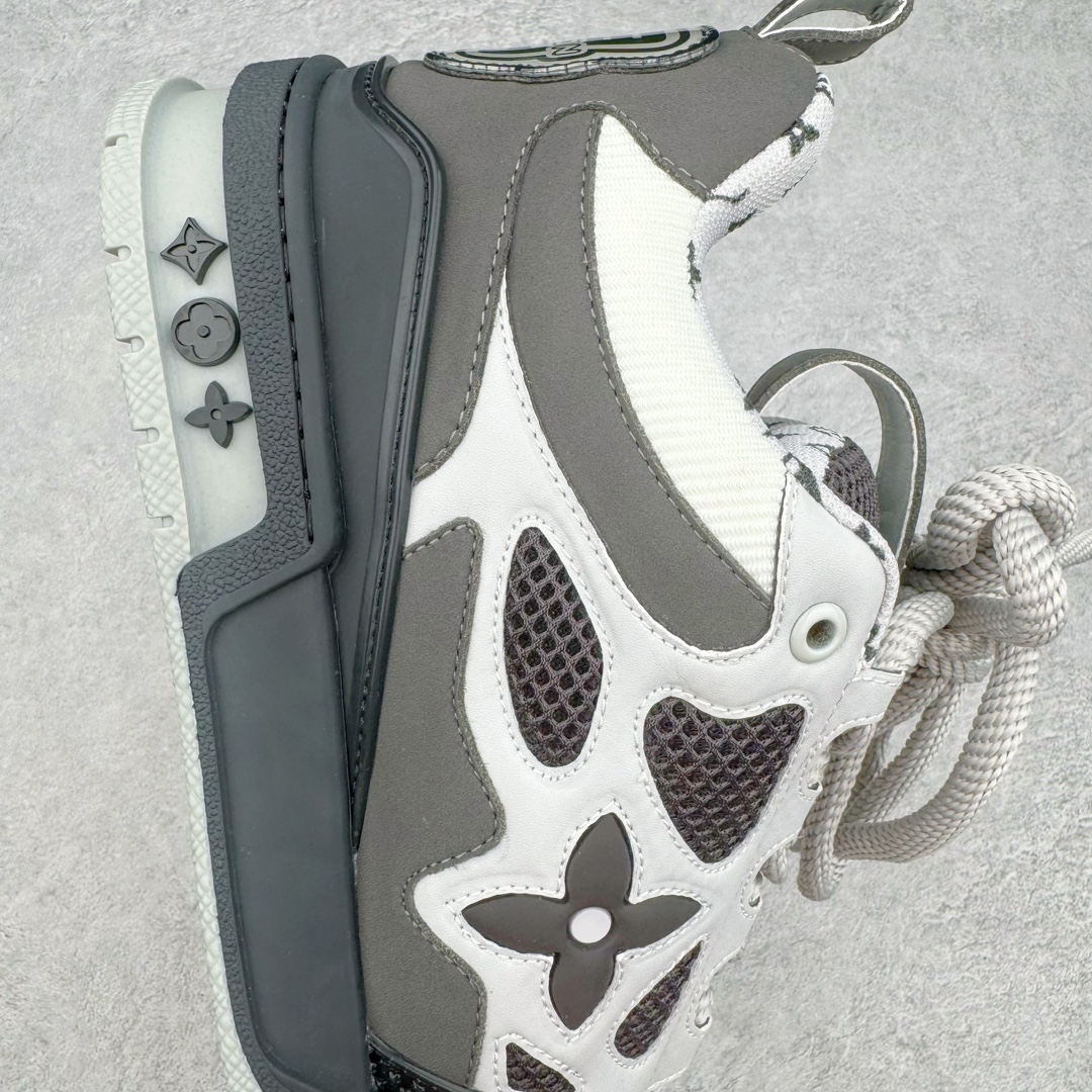 图片[6]-＃GD广顶 Louis Vuitton SKATE lv路易威登系带时装走秀运动时尚板鞋 外贸零售特供批次 2023全新纸板数据 印花高频效果碾压市面 市售天花板产物 耗时半年巨作 全套原厂新版原纸板楦头开发 原厂特供皮料加持 市场所有版本中综合最强的货品 GD实力大厂出品 全网最全配色更新最快 最成熟的做工稳定的品控 完美鞋型超高的清洁度 零毛边线头瑕疵 全套原楦原纸版原鞋开模 全网最具灵魂的版型 正确原装黄色鞋盒 正确中底印花 鞋面印花3D高频深度立体 全鞋电脑针车 紧密相连 针距密度一致 环保乳胶注塑鞋垫 厚度脚感还原原版 皮面裁剪部位 统一油边封口工艺 原装橡胶大底含胶量大底组合零偏差 专柜全套包装 防尘袋 说明书 质保卡 男女鞋 尺码：35 36 37 38 39 40 41 42 43 44 45-选品中心