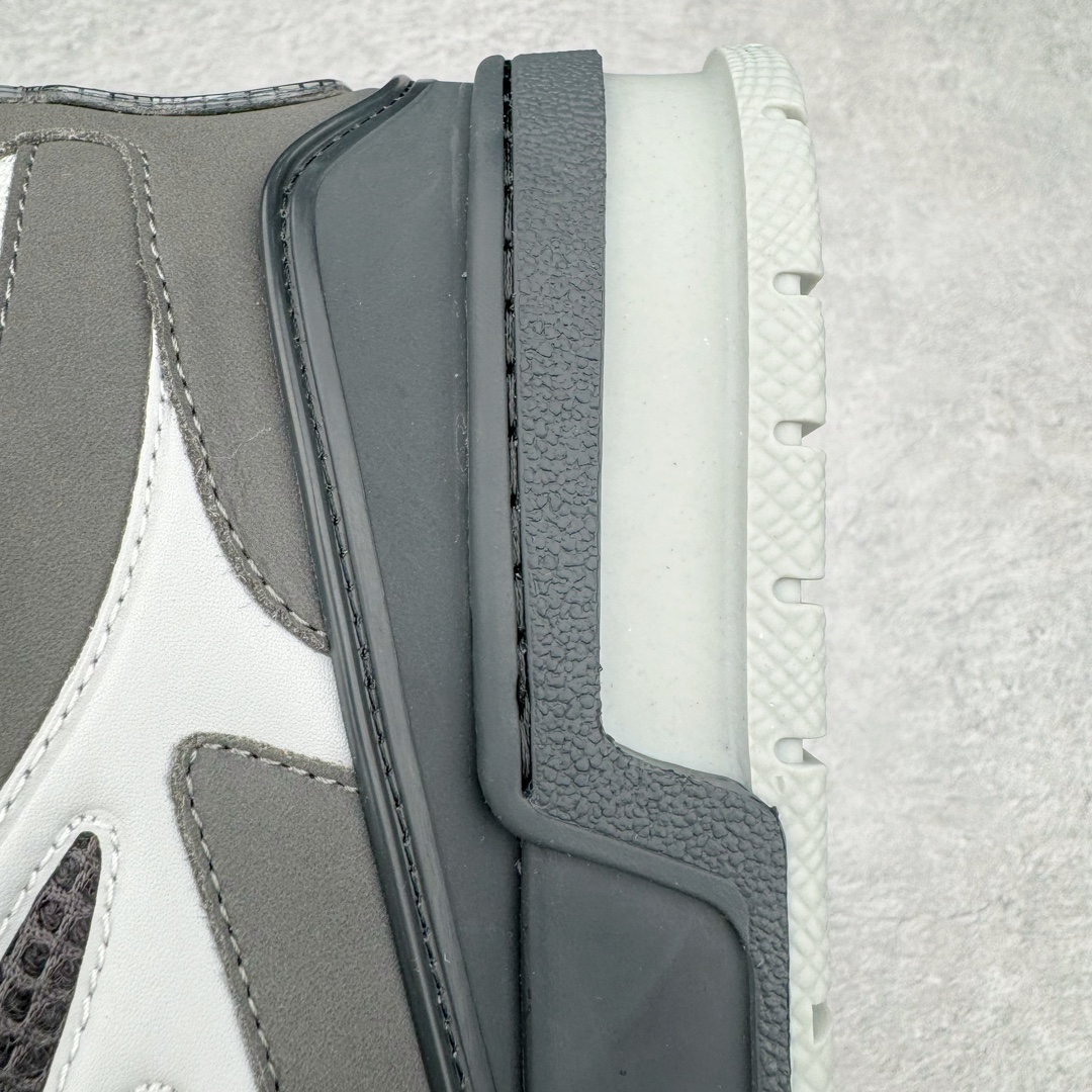 图片[13]-＃GD广顶 Louis Vuitton SKATE lv路易威登系带时装走秀运动时尚板鞋 外贸零售特供批次 2023全新纸板数据 印花高频效果碾压市面 市售天花板产物 耗时半年巨作 全套原厂新版原纸板楦头开发 原厂特供皮料加持 市场所有版本中综合最强的货品 GD实力大厂出品 全网最全配色更新最快 最成熟的做工稳定的品控 完美鞋型超高的清洁度 零毛边线头瑕疵 全套原楦原纸版原鞋开模 全网最具灵魂的版型 正确原装黄色鞋盒 正确中底印花 鞋面印花3D高频深度立体 全鞋电脑针车 紧密相连 针距密度一致 环保乳胶注塑鞋垫 厚度脚感还原原版 皮面裁剪部位 统一油边封口工艺 原装橡胶大底含胶量大底组合零偏差 专柜全套包装 防尘袋 说明书 质保卡 男女鞋 尺码：35 36 37 38 39 40 41 42 43 44 45-选品中心