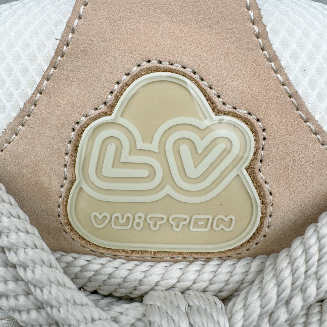 图片[14]-＃GD广顶 Louis Vuitton SKATE lv路易威登系带时装走秀运动时尚板鞋 外贸零售特供批次 2023全新纸板数据 印花高频效果碾压市面 市售天花板产物 耗时半年巨作 全套原厂新版原纸板楦头开发 原厂特供皮料加持 市场所有版本中综合最强的货品 GD实力大厂出品 全网最全配色更新最快 最成熟的做工稳定的品控 完美鞋型超高的清洁度 零毛边线头瑕疵 全套原楦原纸版原鞋开模 全网最具灵魂的版型 正确原装黄色鞋盒 正确中底印花 鞋面印花3D高频深度立体 全鞋电脑针车 紧密相连 针距密度一致 环保乳胶注塑鞋垫 厚度脚感还原原版 皮面裁剪部位 统一油边封口工艺 原装橡胶大底含胶量大底组合零偏差 专柜全套包装 防尘袋 说明书 质保卡 男女鞋 尺码：35 36 37 38 39 40 41 42 43 44 45-选品中心