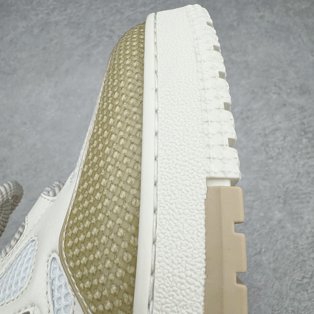 图片[10]-＃GD广顶 Louis Vuitton SKATE lv路易威登系带时装走秀运动时尚板鞋 外贸零售特供批次 2023全新纸板数据 印花高频效果碾压市面 市售天花板产物 耗时半年巨作 全套原厂新版原纸板楦头开发 原厂特供皮料加持 市场所有版本中综合最强的货品 GD实力大厂出品 全网最全配色更新最快 最成熟的做工稳定的品控 完美鞋型超高的清洁度 零毛边线头瑕疵 全套原楦原纸版原鞋开模 全网最具灵魂的版型 正确原装黄色鞋盒 正确中底印花 鞋面印花3D高频深度立体 全鞋电脑针车 紧密相连 针距密度一致 环保乳胶注塑鞋垫 厚度脚感还原原版 皮面裁剪部位 统一油边封口工艺 原装橡胶大底含胶量大底组合零偏差 专柜全套包装 防尘袋 说明书 质保卡 男女鞋 尺码：35 36 37 38 39 40 41 42 43 44 45-选品中心