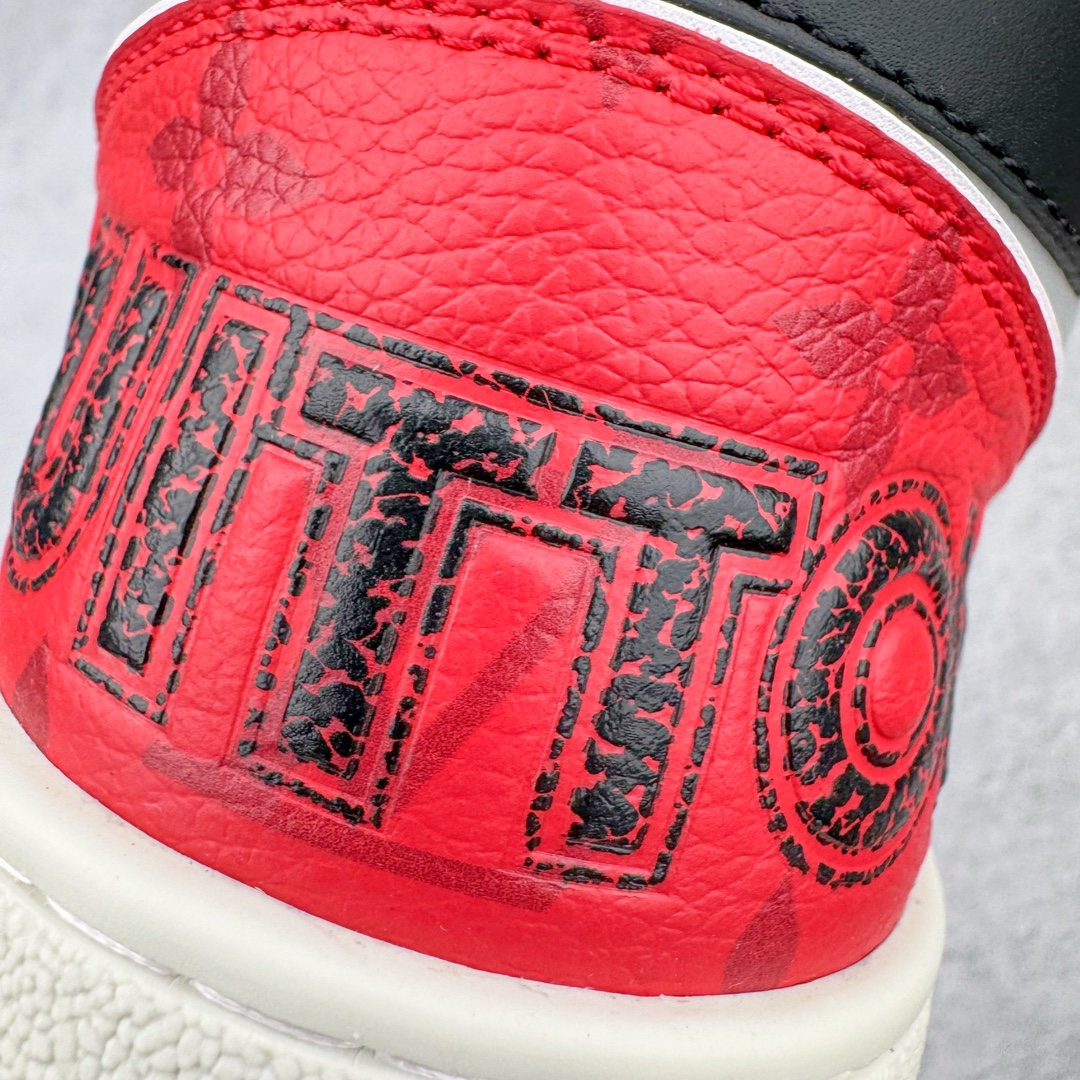 图片[13]-＃GD广顶 Louis Vuitton Trainer lv路易威登时装走秀运动时尚板鞋 外贸零售特供批次 2023全新纸板数据 印花高频效果碾压市面 市售天花板产物 耗时半年巨作 全套原厂新版原纸板楦头开发 原厂特供皮料加持 市场所有版本中综合最强的货品 GD实力大厂出品 全网最全配色更新最快 最成熟的做工稳定的品控 完美鞋型超高的清洁度 零毛边线头瑕疵 全套原楦原纸版原鞋开模 全网最具灵魂的版型 正确原装黄色鞋盒 正确中底印花 鞋面印花3D高频深度立体 全鞋电脑针车 紧密相连 针距密度一致 环保乳胶注塑鞋垫 厚度脚感还原原版 皮面裁剪部位 统一油边封口工艺 原装橡胶大底含胶量大底组合零偏差 专柜全套包装 防尘袋 说明书 质保卡 男女鞋 尺码：35 36 37 38 39 40 41 42 43 44 45-选品中心