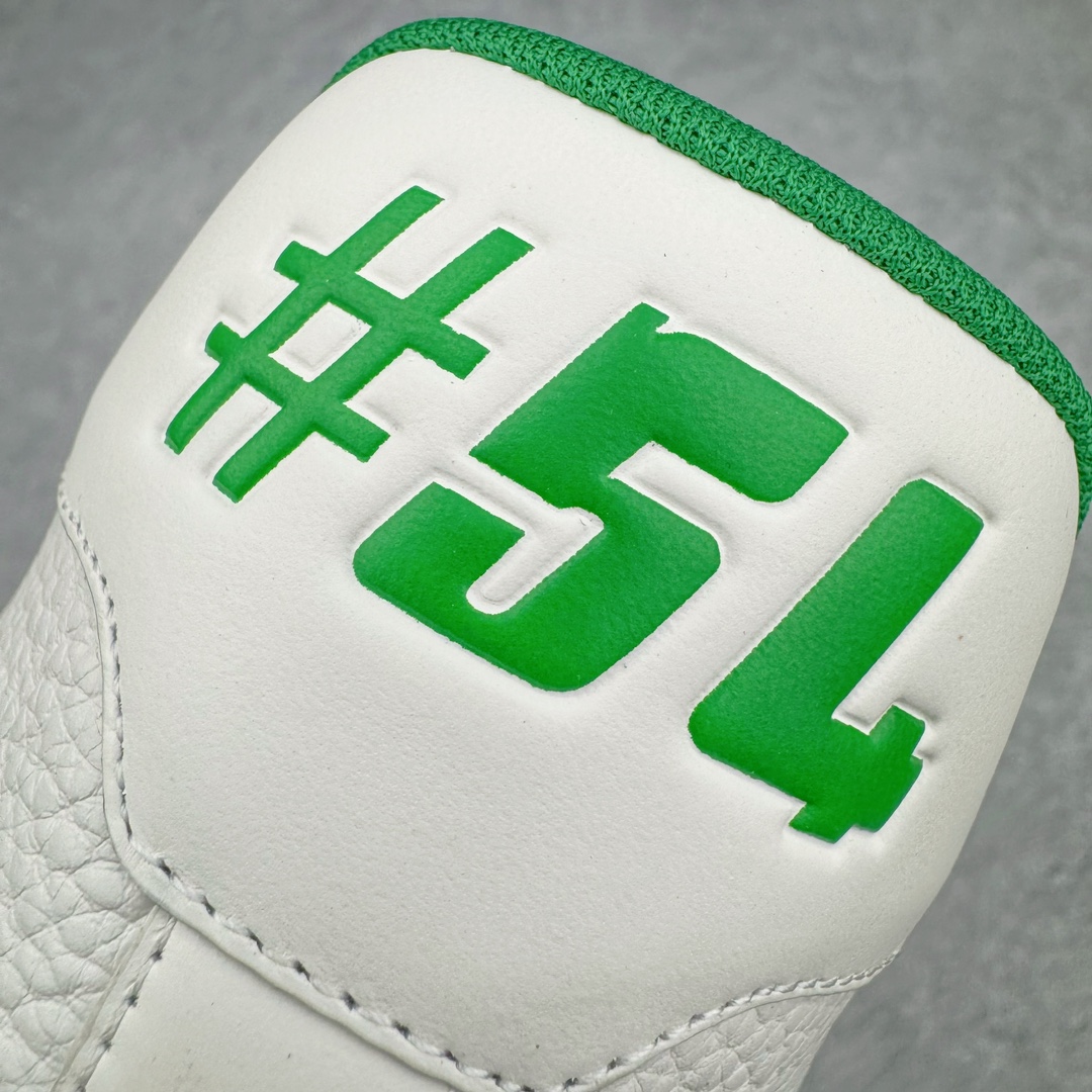 图片[13]-＃GD广顶 Louis Vuitton Trainer lv路易威登时装走秀运动时尚板鞋 外贸零售特供批次 2023全新纸板数据 印花高频效果碾压市面 市售天花板产物 耗时半年巨作 全套原厂新版原纸板楦头开发 原厂特供皮料加持 市场所有版本中综合最强的货品 GD实力大厂出品 全网最全配色更新最快 最成熟的做工稳定的品控 完美鞋型超高的清洁度 零毛边线头瑕疵 全套原楦原纸版原鞋开模 全网最具灵魂的版型 正确原装黄色鞋盒 正确中底印花 鞋面印花3D高频深度立体 全鞋电脑针车 紧密相连 针距密度一致 环保乳胶注塑鞋垫 厚度脚感还原原版 皮面裁剪部位 统一油边封口工艺 原装橡胶大底含胶量大底组合零偏差 专柜全套包装 防尘袋 说明书 质保卡 男女鞋 尺码：35 36 37 38 39 40 41 42 43 44 45-选品中心