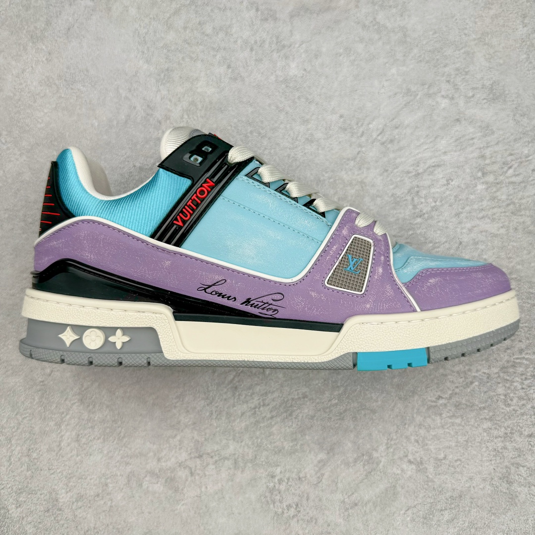 图片[5]-＃GD广顶 Louis Vuitton Trainer lv路易威登时装走秀运动时尚板鞋 外贸零售特供批次 2023全新纸板数据 印花高频效果碾压市面 市售天花板产物 耗时半年巨作 全套原厂新版原纸板楦头开发 原厂特供皮料加持 市场所有版本中综合最强的货品 GD实力大厂出品 全网最全配色更新最快 最成熟的做工稳定的品控 完美鞋型超高的清洁度 零毛边线头瑕疵 全套原楦原纸版原鞋开模 全网最具灵魂的版型 正确原装黄色鞋盒 正确中底印花 鞋面印花3D高频深度立体 全鞋电脑针车 紧密相连 针距密度一致 环保乳胶注塑鞋垫 厚度脚感还原原版 皮面裁剪部位 统一油边封口工艺 原装橡胶大底含胶量大底组合零偏差 专柜全套包装 防尘袋 说明书 质保卡 男女鞋 尺码：35 36 37 38 39 40 41 42 43 44 45-选品中心