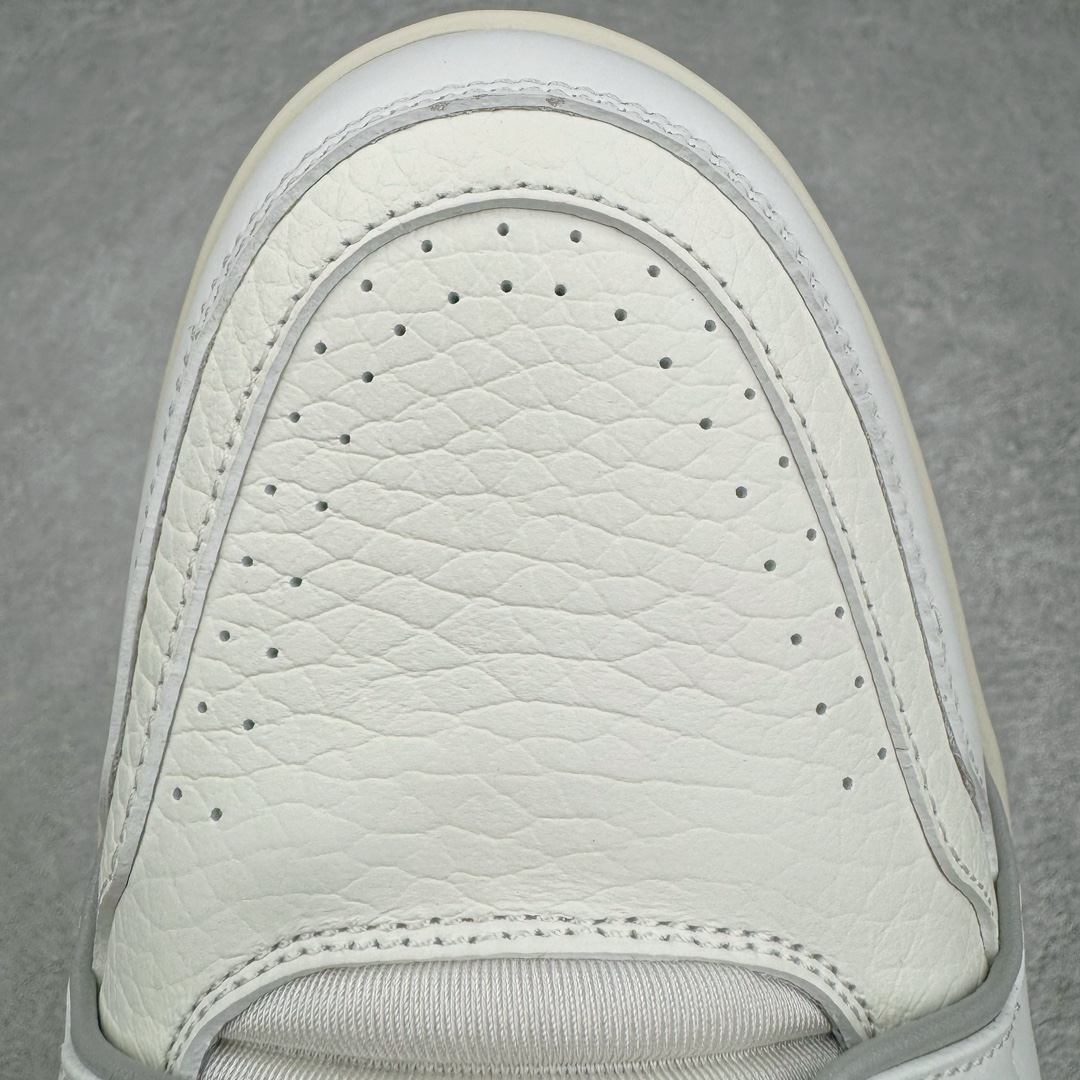 图片[12]-＃GD广顶 Louis Vuitton Trainer lv路易威登时装走秀运动时尚板鞋 外贸零售特供批次 2023全新纸板数据 印花高频效果碾压市面 市售天花板产物 耗时半年巨作 全套原厂新版原纸板楦头开发 原厂特供皮料加持 市场所有版本中综合最强的货品 GD实力大厂出品 全网最全配色更新最快 最成熟的做工稳定的品控 完美鞋型超高的清洁度 零毛边线头瑕疵 全套原楦原纸版原鞋开模 全网最具灵魂的版型 正确原装黄色鞋盒 正确中底印花 鞋面印花3D高频深度立体 全鞋电脑针车 紧密相连 针距密度一致 环保乳胶注塑鞋垫 厚度脚感还原原版 皮面裁剪部位 统一油边封口工艺 原装橡胶大底含胶量大底组合零偏差 专柜全套包装 防尘袋 说明书 质保卡 男女鞋 尺码：35 36 37 38 39 40 41 42 43 44 45-选品中心