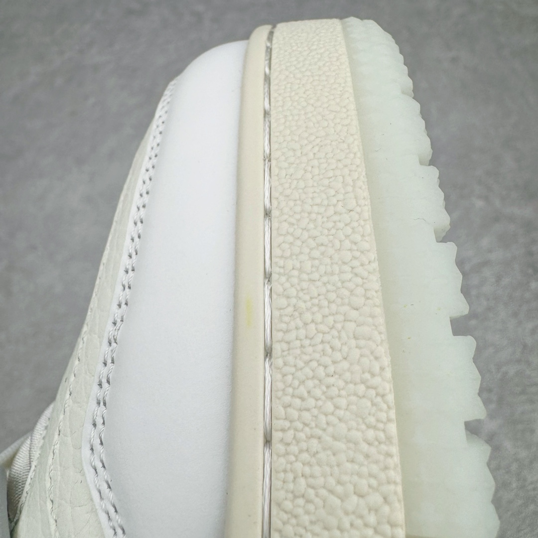 图片[11]-＃GD广顶 Louis Vuitton Trainer lv路易威登时装走秀运动时尚板鞋 外贸零售特供批次 2023全新纸板数据 印花高频效果碾压市面 市售天花板产物 耗时半年巨作 全套原厂新版原纸板楦头开发 原厂特供皮料加持 市场所有版本中综合最强的货品 GD实力大厂出品 全网最全配色更新最快 最成熟的做工稳定的品控 完美鞋型超高的清洁度 零毛边线头瑕疵 全套原楦原纸版原鞋开模 全网最具灵魂的版型 正确原装黄色鞋盒 正确中底印花 鞋面印花3D高频深度立体 全鞋电脑针车 紧密相连 针距密度一致 环保乳胶注塑鞋垫 厚度脚感还原原版 皮面裁剪部位 统一油边封口工艺 原装橡胶大底含胶量大底组合零偏差 专柜全套包装 防尘袋 说明书 质保卡 男女鞋 尺码：35 36 37 38 39 40 41 42 43 44 45-选品中心