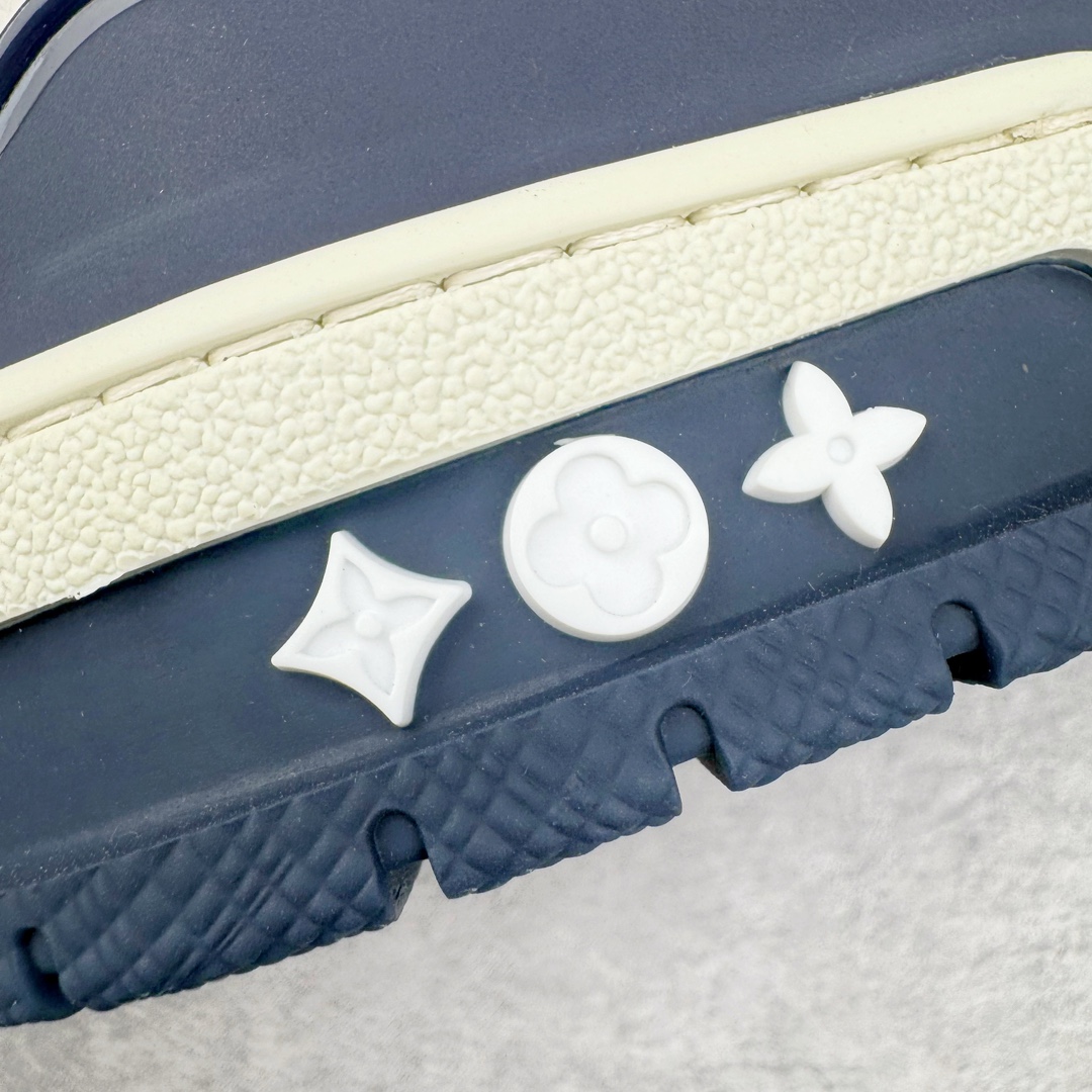 图片[13]-＃GD广顶 Louis Vuitton Trainer lv路易威登时装走秀运动时尚板鞋 外贸零售特供批次 2023全新纸板数据 印花高频效果碾压市面 市售天花板产物 耗时半年巨作 全套原厂新版原纸板楦头开发 原厂特供皮料加持 市场所有版本中综合最强的货品 GD实力大厂出品 全网最全配色更新最快 最成熟的做工稳定的品控 完美鞋型超高的清洁度 零毛边线头瑕疵 全套原楦原纸版原鞋开模 全网最具灵魂的版型 正确原装黄色鞋盒 正确中底印花 鞋面印花3D高频深度立体 全鞋电脑针车 紧密相连 针距密度一致 环保乳胶注塑鞋垫 厚度脚感还原原版 皮面裁剪部位 统一油边封口工艺 原装橡胶大底含胶量大底组合零偏差 专柜全套包装 防尘袋 说明书 质保卡 男女鞋 尺码：35 36 37 38 39 40 41 42 43 44 45-选品中心