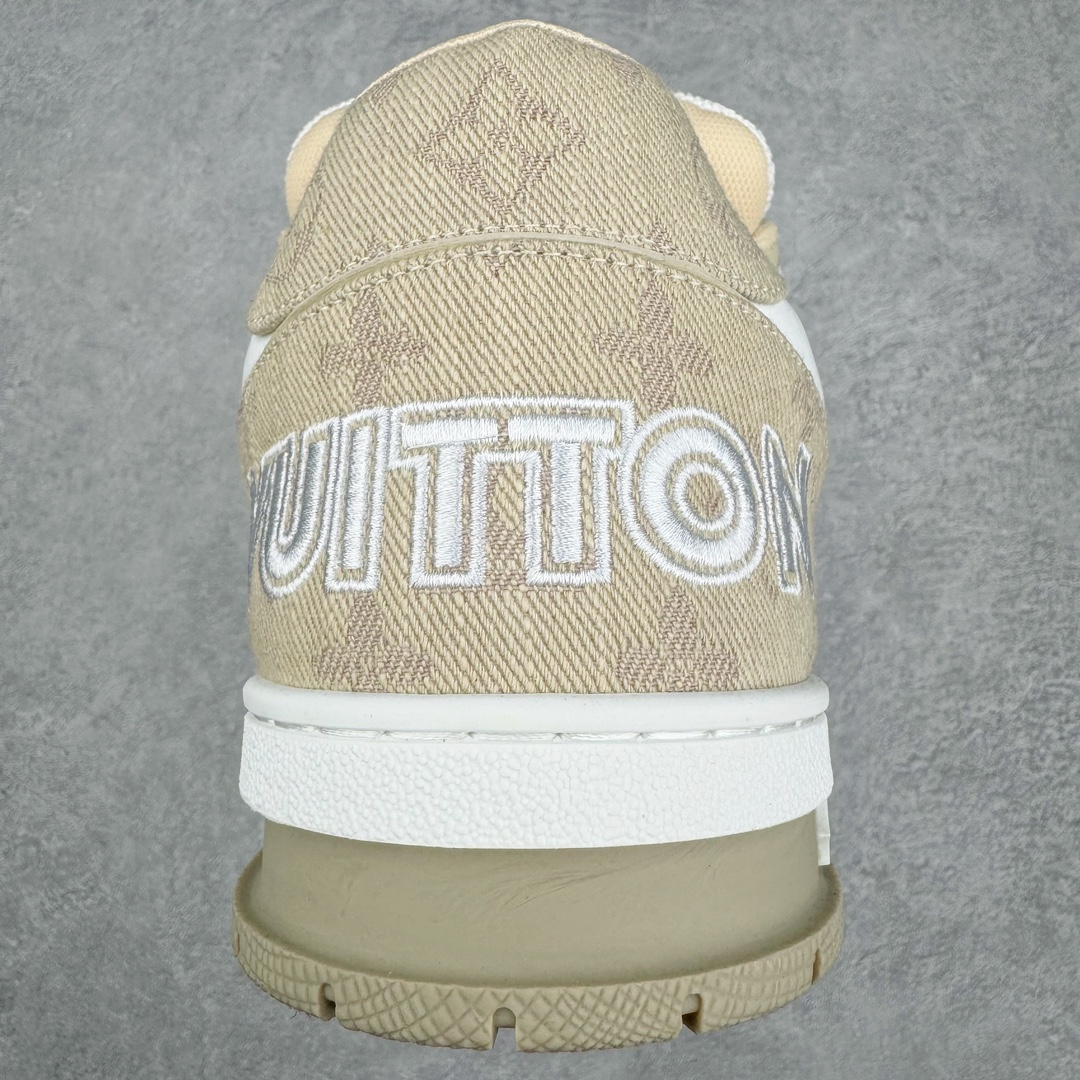 图片[8]-＃GD广顶 Louis Vuitton Trainer lv路易威登时装走秀运动时尚板鞋 外贸零售特供批次 2023全新纸板数据 印花高频效果碾压市面 市售天花板产物 耗时半年巨作 全套原厂新版原纸板楦头开发 原厂特供皮料加持 市场所有版本中综合最强的货品 GD实力大厂出品 全网最全配色更新最快 最成熟的做工稳定的品控 完美鞋型超高的清洁度 零毛边线头瑕疵 全套原楦原纸版原鞋开模 全网最具灵魂的版型 正确原装黄色鞋盒 正确中底印花 鞋面印花3D高频深度立体 全鞋电脑针车 紧密相连 针距密度一致 环保乳胶注塑鞋垫 厚度脚感还原原版 皮面裁剪部位 统一油边封口工艺 原装橡胶大底含胶量大底组合零偏差 专柜全套包装 防尘袋 说明书 质保卡 男女鞋 尺码：35 36 37 38 39 40 41 42 43 44 45-选品中心