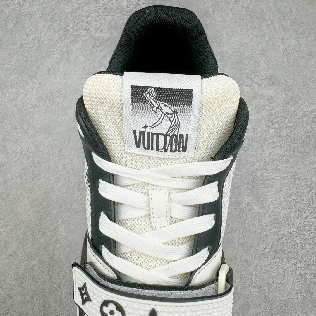 图片[5]-＃GD广顶 Louis Vuitton Trainer lv路易威登时装走秀运动时尚板鞋 外贸零售特供批次 2023全新纸板数据 印花高频效果碾压市面 市售天花板产物 耗时半年巨作 全套原厂新版原纸板楦头开发 原厂特供皮料加持 市场所有版本中综合最强的货品 GD实力大厂出品 全网最全配色更新最快 最成熟的做工稳定的品控 完美鞋型超高的清洁度 零毛边线头瑕疵 全套原楦原纸版原鞋开模 全网最具灵魂的版型 正确原装黄色鞋盒 正确中底印花 鞋面印花3D高频深度立体 全鞋电脑针车 紧密相连 针距密度一致 环保乳胶注塑鞋垫 厚度脚感还原原版 皮面裁剪部位 统一油边封口工艺 原装橡胶大底含胶量大底组合零偏差 专柜全套包装 防尘袋 说明书 质保卡 男女鞋 尺码：35 36 37 38 39 40 41 42 43 44 45-选品中心