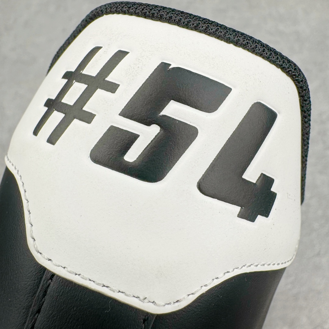 图片[14]-＃GD广顶 Louis Vuitton Trainer lv路易威登时装走秀运动时尚板鞋 外贸零售特供批次 2023全新纸板数据 印花高频效果碾压市面 市售天花板产物 耗时半年巨作 全套原厂新版原纸板楦头开发 原厂特供皮料加持 市场所有版本中综合最强的货品 GD实力大厂出品 全网最全配色更新最快 最成熟的做工稳定的品控 完美鞋型超高的清洁度 零毛边线头瑕疵 全套原楦原纸版原鞋开模 全网最具灵魂的版型 正确原装黄色鞋盒 正确中底印花 鞋面印花3D高频深度立体 全鞋电脑针车 紧密相连 针距密度一致 环保乳胶注塑鞋垫 厚度脚感还原原版 皮面裁剪部位 统一油边封口工艺 原装橡胶大底含胶量大底组合零偏差 专柜全套包装 防尘袋 说明书 质保卡 男女鞋 尺码：35 36 37 38 39 40 41 42 43 44 45-选品中心