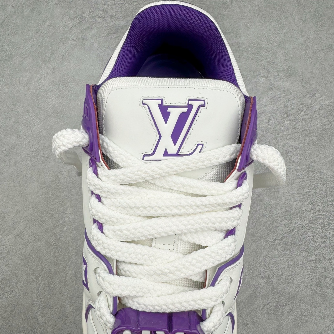 图片[5]-＃GD广顶 Louis Vuitton Trainer Maxi路易威登时装走秀运动时尚板鞋 小胖丁面包鞋 外贸零售特供批次 2023全新纸板数据 印花高频效果碾压市面 市售天花板产物 耗时半年巨作 全套原厂新版原纸板楦头开发 原厂特供皮料加持 市场所有版本中综合最强的货品 GD实力大厂出品 全网最全配色更新最快 最成熟的做工稳定的品控 完美鞋型超高的清洁度 零毛边线头瑕疵 全套原楦原纸版原鞋开模 全网最具灵魂的版型 正确原装黄色鞋盒 正确中底印花 鞋面印花3D高频深度立体 全鞋电脑针车 紧密相连 针距密度一致 环保乳胶注塑鞋垫 厚度脚感还原原版 皮面裁剪部位 统一油边封口工艺 原装橡胶大底含胶量大底组合零偏差 专柜全套包装 防尘袋 说明书 质保卡 男女鞋 尺码：35 36 37 38 39 40 41 42 43 44 45-选品中心