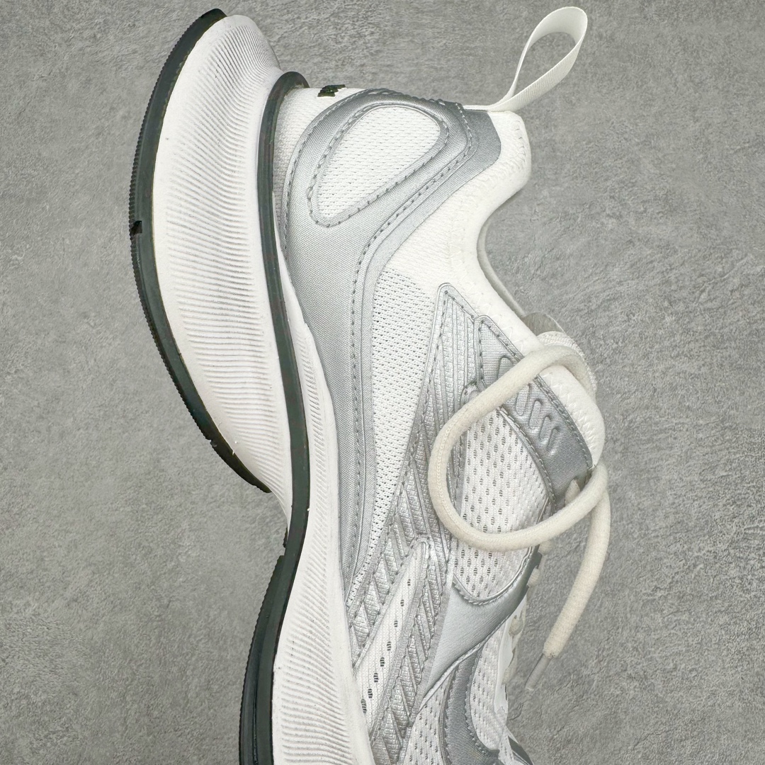 图片[6]-＃XA BALENCIAGA CIRCUIT 巴黎世家十三代圆头系带LOGO印花低帮老爹鞋 全套原纸板楦头开发 最原汁原味的灵魂版型 全鞋荧光划线卡点 胶水把控整洁度追求极致完美 每一双都是工艺品 多重QC质检 超越公司货的品控标准 实实在在的免检产品 原盒原配 正确字体电绣 粗细、位置、大小正确 侧边TPU 透气孔匹配意产原版 正确分离大底 TPU软底 原版一致大底LOGO 立体感十足 原厂皮料水洗做旧 采购原厂网纱 偏大一码 尺码：35 36 37 38 39 40 41 42 43 44 45 46-选品中心