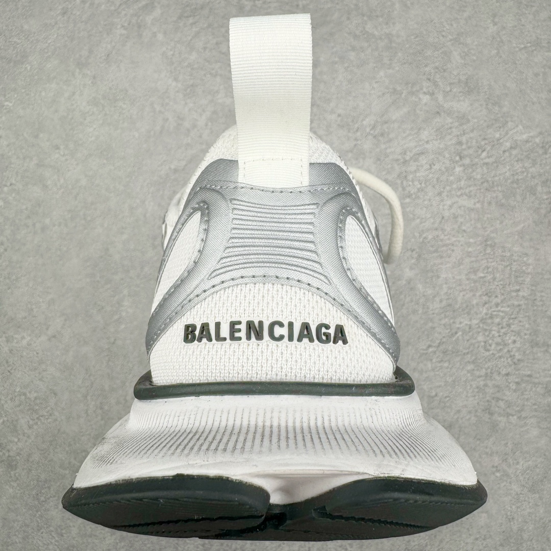 图片[8]-＃XA BALENCIAGA CIRCUIT 巴黎世家十三代圆头系带LOGO印花低帮老爹鞋 全套原纸板楦头开发 最原汁原味的灵魂版型 全鞋荧光划线卡点 胶水把控整洁度追求极致完美 每一双都是工艺品 多重QC质检 超越公司货的品控标准 实实在在的免检产品 原盒原配 正确字体电绣 粗细、位置、大小正确 侧边TPU 透气孔匹配意产原版 正确分离大底 TPU软底 原版一致大底LOGO 立体感十足 原厂皮料水洗做旧 采购原厂网纱 偏大一码 尺码：35 36 37 38 39 40 41 42 43 44 45 46-选品中心