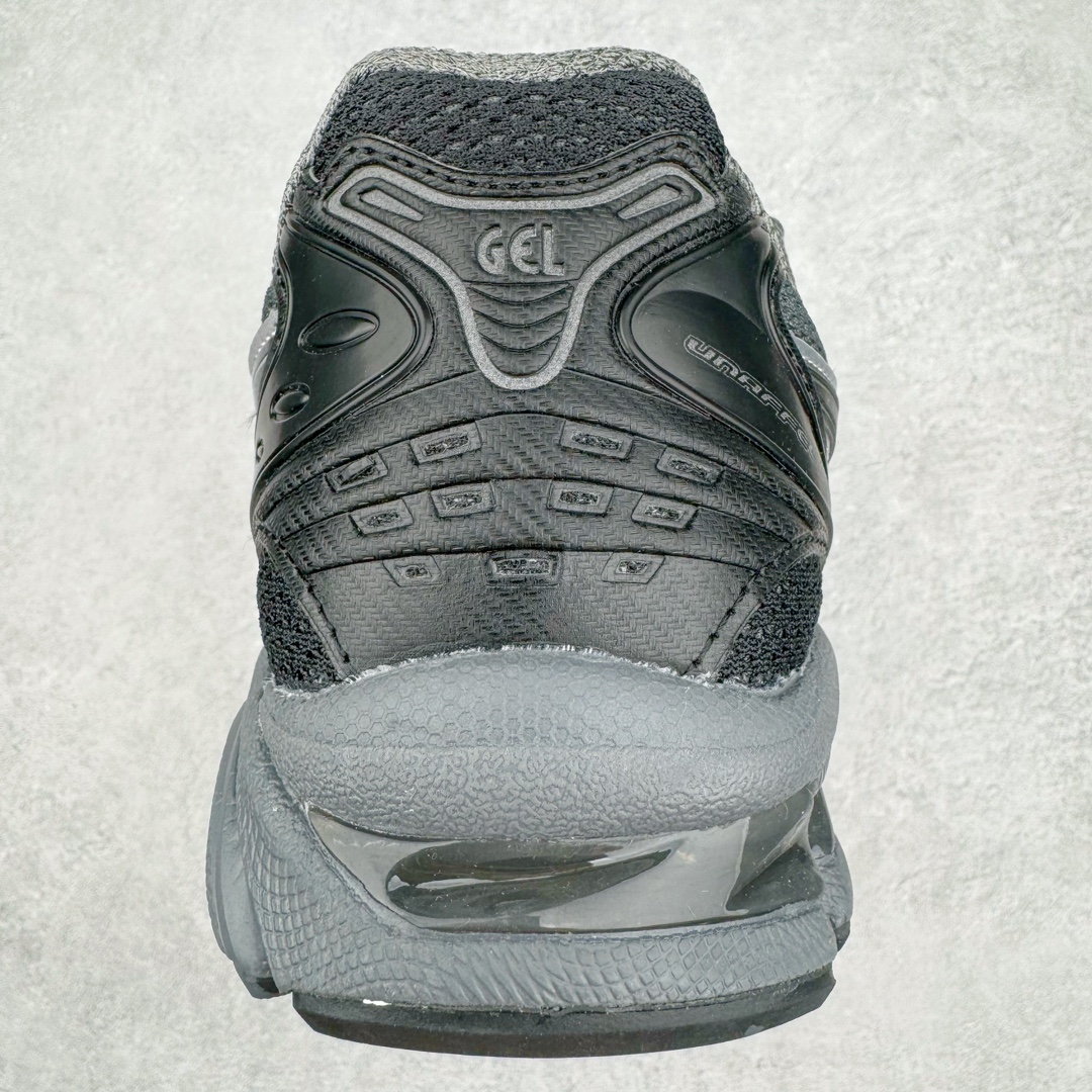 图片[8]-ASICS GEL-KAYANO 14 亚瑟士系列轻量缓震休闲运动跑步鞋 设计师 Hidenori Yamashita 以「Flash」一词为灵感，创造出未来感金属色鞋面，改造升级内在性能，由内而外全面革新，为 GEL-KAYANO 家族传承及经典跑鞋文化的延续，创下里程碑式作品。ASICS GEL – KAYANO 14 跑鞋重新诠释了复古的跑步形状，并以其 2000 年代后期的美学理念重新铺装，银色与蓝色的鞋面极为高档.网面铺陈与鞋面、鞋头多处细节位增添了透气性。ASICS GEL – KAYANO 14的鞋后跟部中底上以及多密度耐磨鞋底增加了 GEL 缓震胶，提供高抗冲击性、缓冲性、可保护脚部免受地面冲击的影响，穿着舒适性十足「入手同款」尺码：35.5 36 37 37.5 38 39 39.5 40.5 41.5 42 42.5 43.5 44 45-选品中心