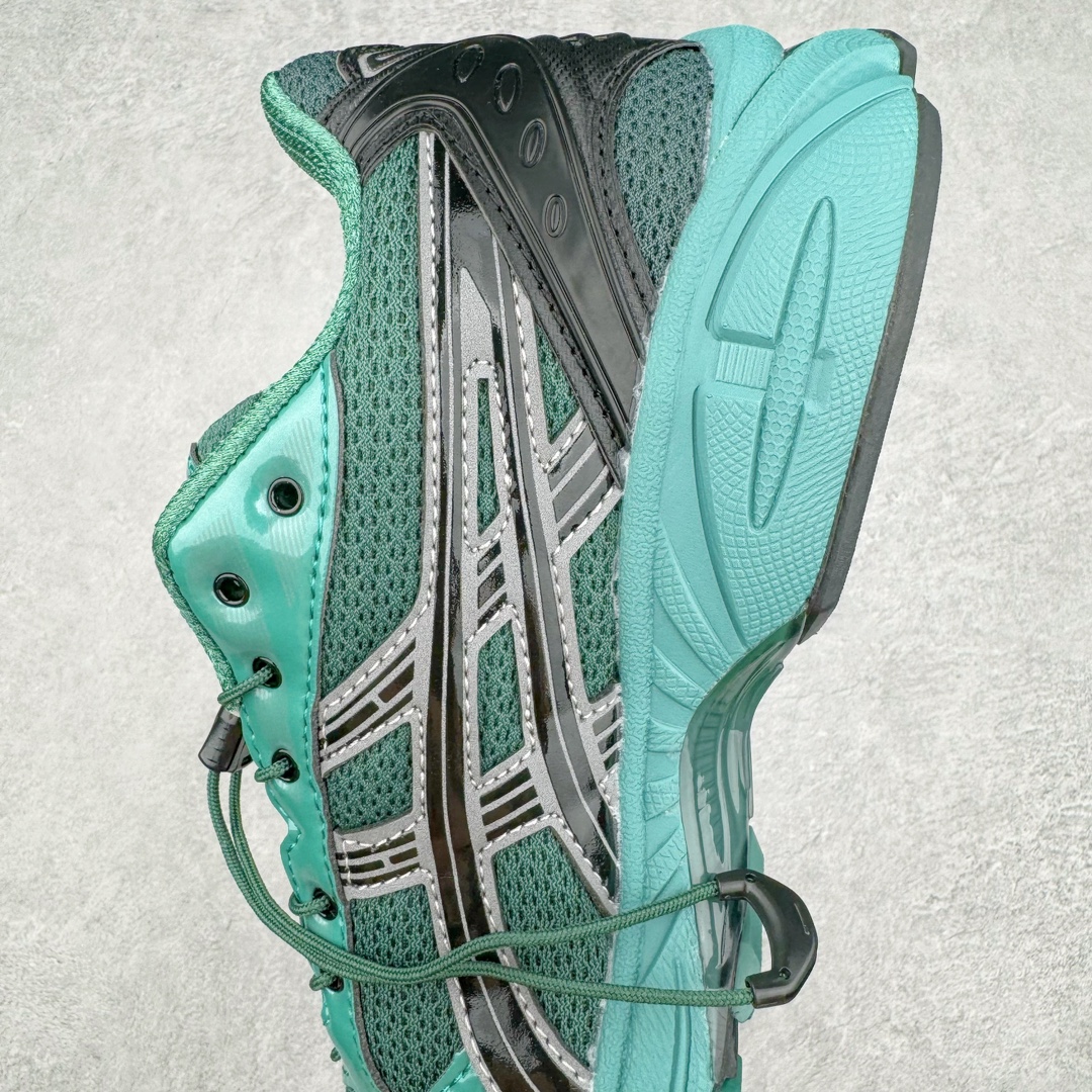 图片[7]-ASICS GEL-KAYANO 14 亚瑟士系列轻量缓震休闲运动跑步鞋 设计师 Hidenori Yamashita 以「Flash」一词为灵感，创造出未来感金属色鞋面，改造升级内在性能，由内而外全面革新，为 GEL-KAYANO 家族传承及经典跑鞋文化的延续，创下里程碑式作品。ASICS GEL – KAYANO 14 跑鞋重新诠释了复古的跑步形状，并以其 2000 年代后期的美学理念重新铺装，银色与蓝色的鞋面极为高档.网面铺陈与鞋面、鞋头多处细节位增添了透气性。ASICS GEL – KAYANO 14的鞋后跟部中底上以及多密度耐磨鞋底增加了 GEL 缓震胶，提供高抗冲击性、缓冲性、可保护脚部免受地面冲击的影响，穿着舒适性十足「入手同款」尺码：35.5 36 37 37.5 38 39 39.5 40.5 41.5 42 42.5 43.5 44 45-选品中心