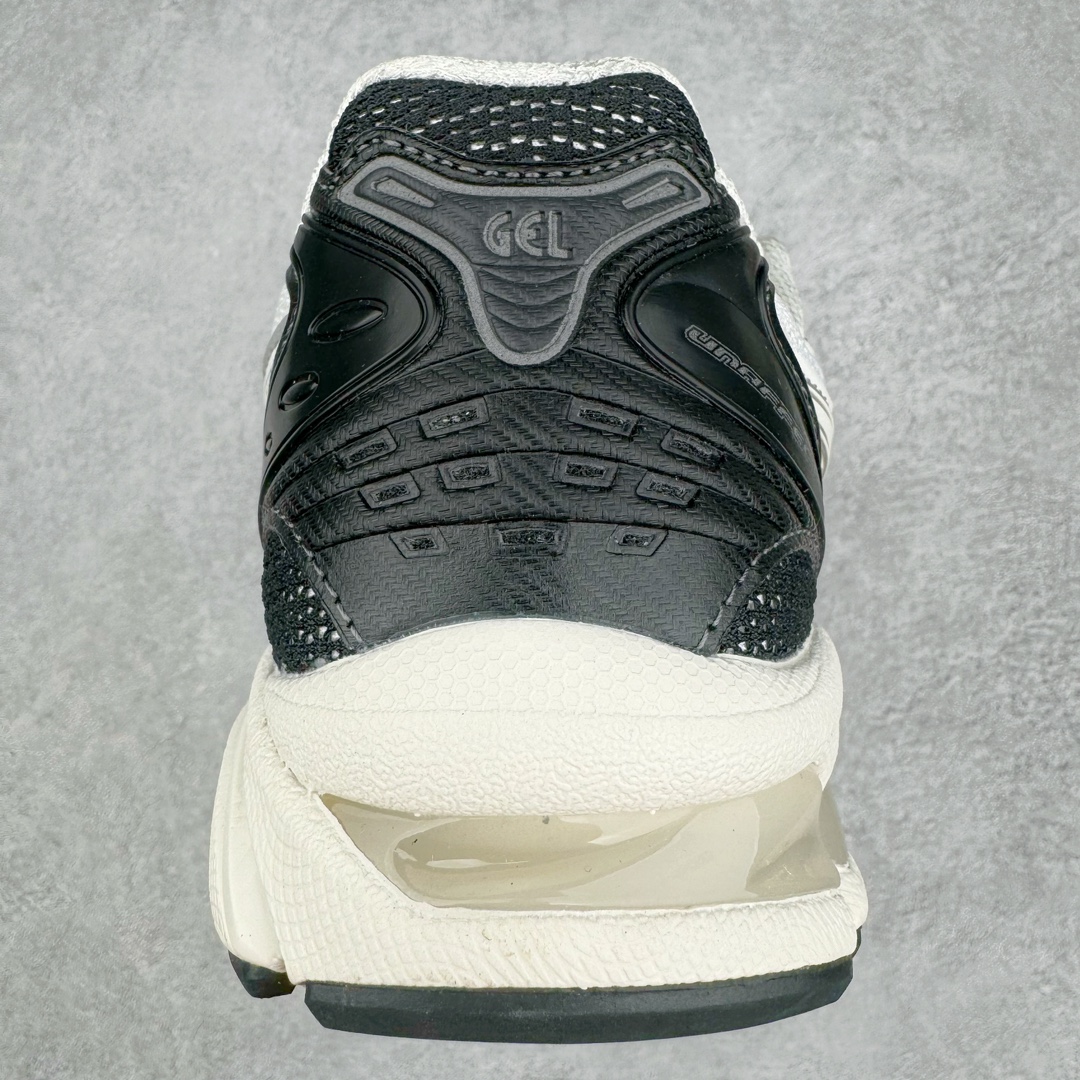 图片[8]-ASICS GEL-KAYANO 14 亚瑟士系列轻量缓震休闲运动跑步鞋 设计师 Hidenori Yamashita 以「Flash」一词为灵感，创造出未来感金属色鞋面，改造升级内在性能，由内而外全面革新，为 GEL-KAYANO 家族传承及经典跑鞋文化的延续，创下里程碑式作品。ASICS GEL – KAYANO 14 跑鞋重新诠释了复古的跑步形状，并以其 2000 年代后期的美学理念重新铺装，银色与蓝色的鞋面极为高档.网面铺陈与鞋面、鞋头多处细节位增添了透气性。ASICS GEL – KAYANO 14的鞋后跟部中底上以及多密度耐磨鞋底增加了 GEL 缓震胶，提供高抗冲击性、缓冲性、可保护脚部免受地面冲击的影响，穿着舒适性十足「入手同款」尺码：35.5 36 37 37.5 38 39 39.5 40.5 41.5 42 42.5 43.5 44 45-选品中心