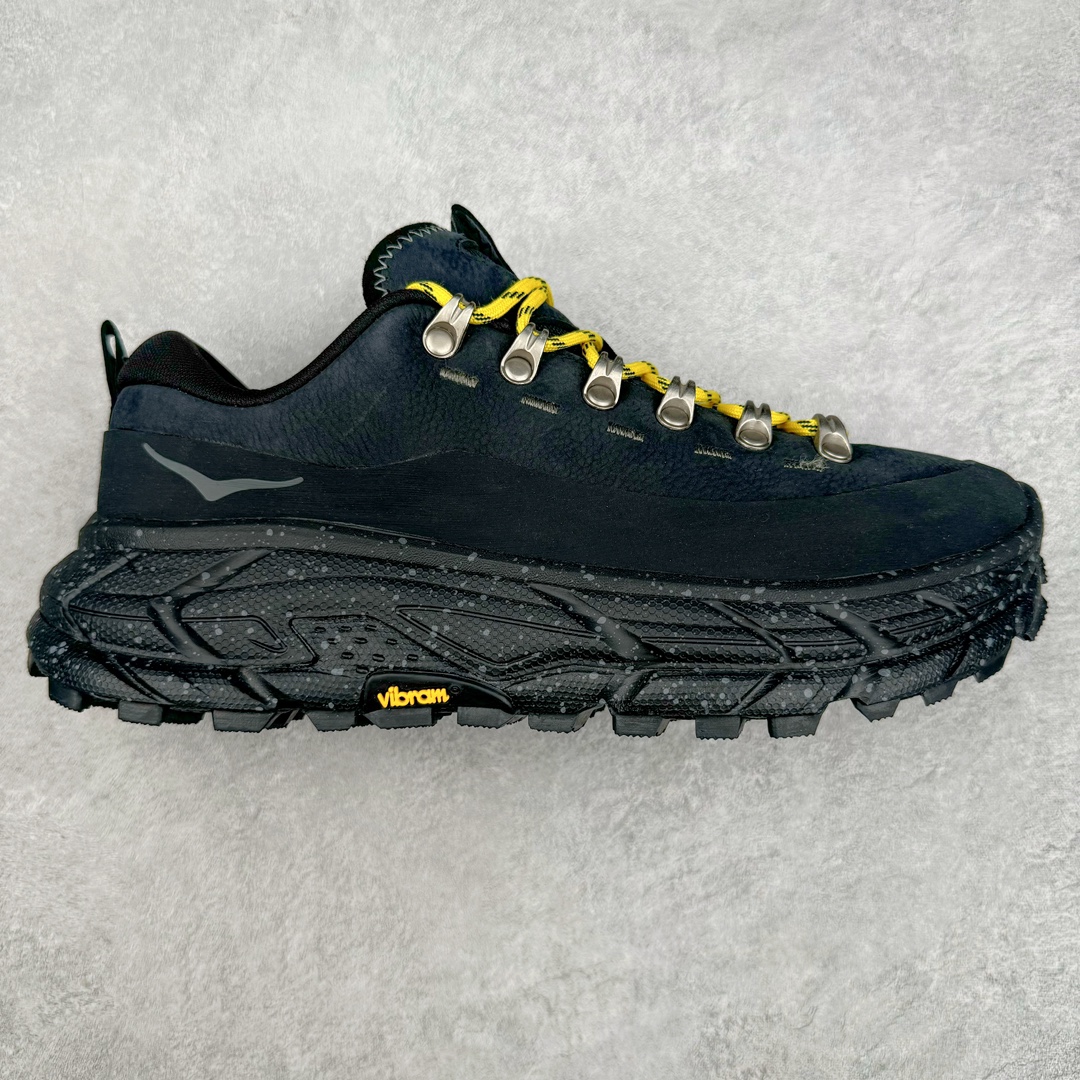 ＃X版纯原 HOKA ONE ONE Tor Uitra Low 托亚潮流户外越野登山功能鞋 鞋款利用机能、户外、复古元素将都市型格与户外机能无缝结合 既能自由穿梭于城市的钢筋水泥之间 也能轻松演绎山系潮流搭配 全粒面皮革结合模压鞋口 提升持久耐穿度 直至鞋头的鞋带设计 舒适灵活的调节 搭配鞋头处HOKA ONE ONE飞翼纹饰 营造了个性十足的张扬气场 Tor Ultra 配备 Vibram® 鞋底与 EVA 和RMAT® 中底 给穿著者最佳的抓地力及舒适性 另外中底的金属摇杆可稳定脚部行程 当走过崎岖山路时依然让脚部得到平稳的感觉 而整对鞋以皮革和耐用尼龙布材打造 与坚固的鞋底相结合 可以牢固地支撑脚部和脚踝 另外外层搭载的Event技术 保持鞋履防水以及鞋内透气作用 尺码：36 36.5 37.5 38 38.5 39 40 40.5 41 42 42.5 43 44 44.5 45-选品中心