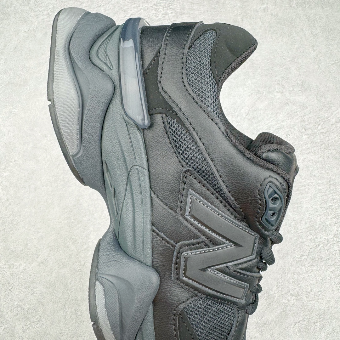 图片[6]-New Balance NB9060 复古运动鞋 新百伦又带来了新鞋型 并且是与芝加哥街头品牌 Joe Freshgoods 的联名款 鞋身主体采用了类似 990 系列的设计风格 与传统复古慢跑鞋区别不大 最大的变化就是鞋底部分 在传统设计的中底外层 增加了多个分区的模块 圆润的线条设计与我们熟悉的 New Balance 风格截然不同 但与同样充满弧形线条的鞋面搭配 看起来毫无违和感 尺码：36-45-选品中心