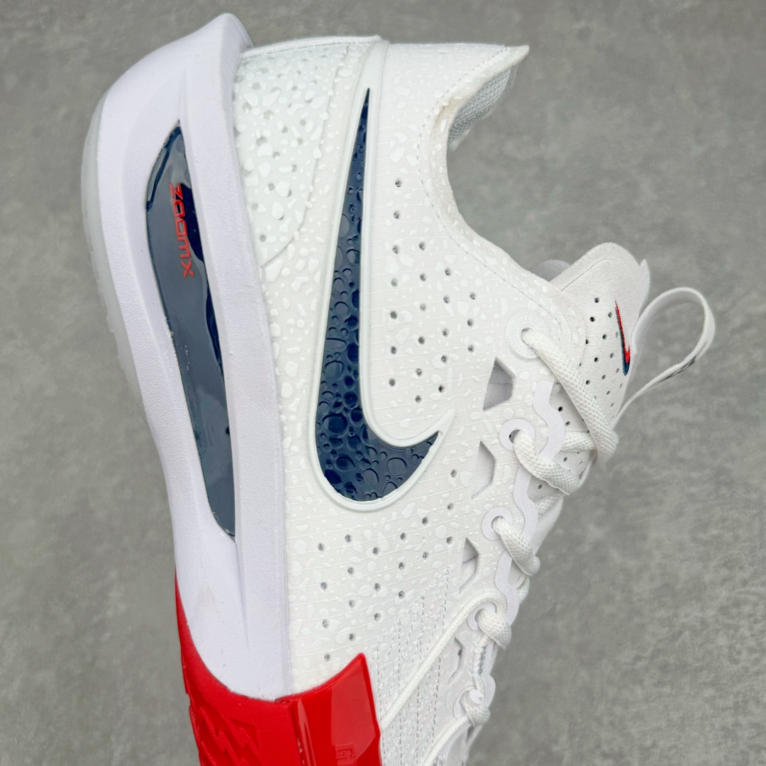 图片[6]-＃F版 NK G.T. Cut 3 EP GT3代实战篮球鞋 DV2913-103 该鞋款采用出众回弹设计 为切入、转向和移步篮筐提供出色的能量回馈 回弹性能带来弹力充沛的迈步体验 助你爆发疾速 全掌型 ZoomX 泡绵 缔造弹力出众的轻盈迈步体验 助你在比赛升温时能够急速快攻 驰骋全场 鞋面绳线与鞋带相结合 有助稳固前足 后跟搭配加垫鞋口 为脚踝营造舒适稳固感受 全掌型 ZoomX 泡绵 能够带来出众的能量回馈 前足外侧采用精巧塑料覆面 在瞬间爆发时提供稳固脚感 尺码：39 40 40.5 41 42 42.5 43 44 44.5 45 46-选品中心