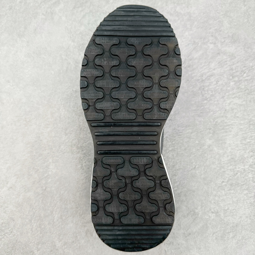 图片[9]-ECCO爱步男鞋夏季新款时尚运动鞋 潮流拼接华夫鞋健步鞋 复古跑鞋老爹鞋 品质牛皮与反绒剖面牛皮拼接 透气网布促进鞋内空气流动 质感细腻 舒适透气 鞋面撞色设计，打造现代时尚外观 多种材质拼接 休闲百搭 简约利落PU+TPU中底 橡胶大底 抓地力强 轻盈缓震 舒适回弹 具有良好的防滑耐磨性 时尚个性 出街有型 尺码：38 39 40 41 42 43 44（皮鞋码）-选品中心