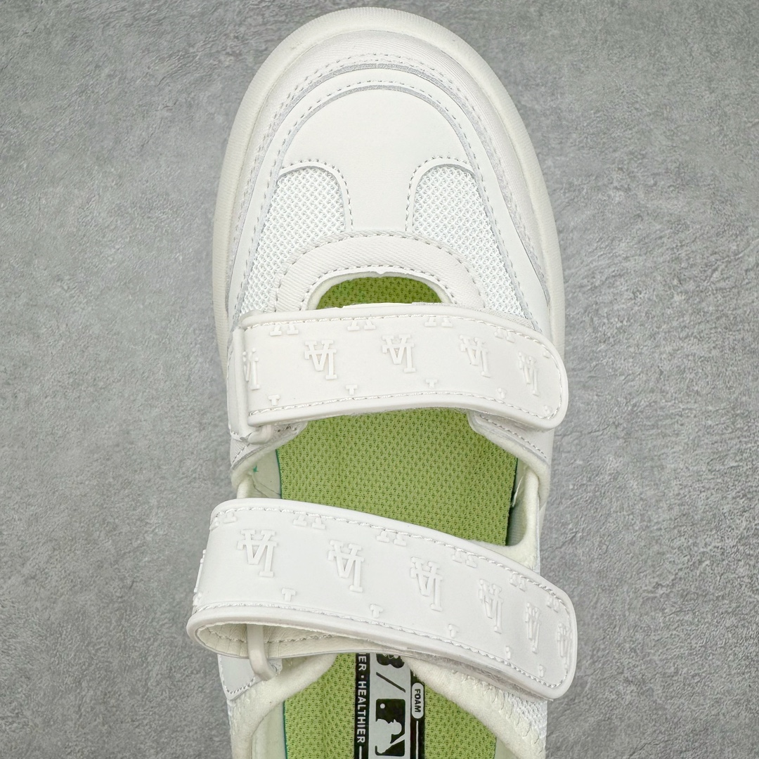 图片[4]-NY美国榄球洋基队New York Yankees x MLB Big Ball Chunky Mask Sandal 系列厚底老爹风魔术贴镂空休闲运动慢凉鞋鞋 MLB以150多年传统的美国职业棒球大联盟为创作蓝本，韩流大热CHUCKY鞋款作基调，特意采用6cm加厚鞋底，并注入多个MLB独有的美式棒球文化的细节设计，打造出时尚外观，尽显独特而强烈的时尚格调。 MLB重新演译美国职业棒球大联盟中的术语「BIG BALL」，特意保留MLB标志性的NY Yankee、LA Dodgers、Boston Red Sox等多队知名棒球队Logo，以「Mega Logo」的形式展现在鞋面设计上。MLB老爹鞋具有耐用的柔软鞋面和厚实的弹性鞋垫，提供舒适的抓地力。与传统的老爹鞋不同，它看起来感觉很重，其实很舒适轻巧。采用的6cm高的鞋垫，也具有长腿效果。尺码：35 36 36.5 37.5 38 38.5 39 40 40.5 41 42 42.5 43 44 44.5 45-选品中心