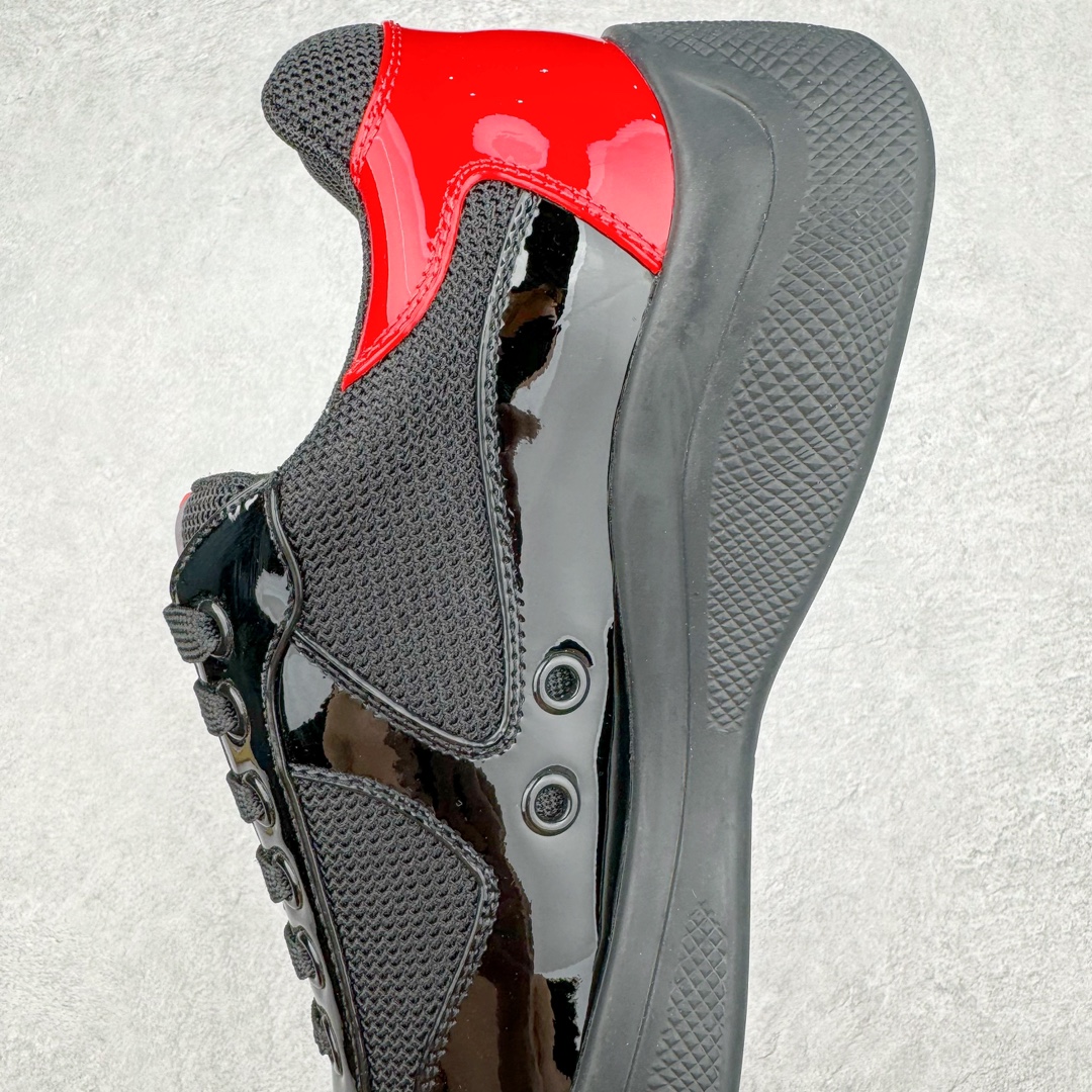 图片[7]-Prada America\’s Cup 普拉达 运动鞋经过重新设计 全新面料和颜色为它注入新的当代精神 这款航海风系带运动鞋 最初在上世纪90年代为LunaRossa船员设计 现在以彩色橡胶和Bike织物重新演绎 Prada LineaRossa徽标彰显经典态度 尺码：38-46-选品中心