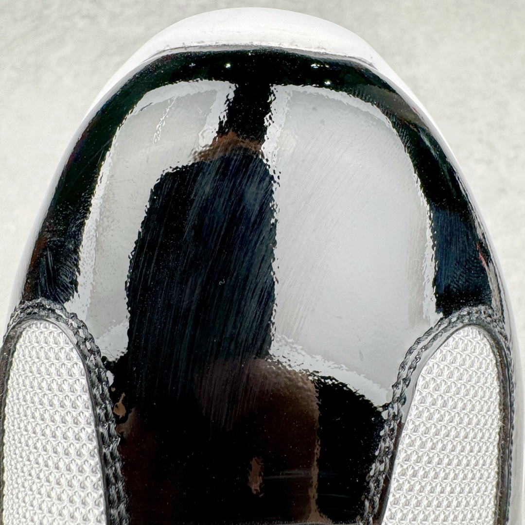 图片[13]-Prada America\’s Cup 普拉达 运动鞋经过重新设计 全新面料和颜色为它注入新的当代精神 这款航海风系带运动鞋 最初在上世纪90年代为LunaRossa船员设计 现在以彩色橡胶和Bike织物重新演绎 Prada LineaRossa徽标彰显经典态度 尺码：38-46-选品中心