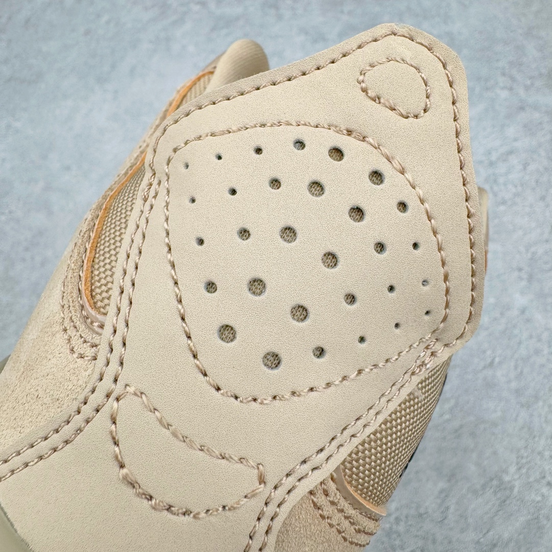 图片[10]-＃PB纯原福利 Air Jordan Courtside AJ23 简版中帮复古休闲运动文化篮球鞋 AT0057-023 市面唯一纯原批次 全套原纸板楦头开发 原厂大底磨具加持立体防滑纹理 原装可视Air Sole气垫 原汁原味最完美的版型 唯一正确鞋头趴度弧度高度鞋身腰线 作为AJ3到AJ4之间的过渡产品 之所以被称为AJ3的简版 它们的造型非常的相似但是也有一些差异 鞋面采用耐磨的牛剖层和人造革鞋面搭配 后跟可以明显看见Air Max气垫 出色的包裹效果让鞋子脚感非常舒适 也让脚掌以及脚面更加的贴合鞋子 在双脚落地产生冲击力的同时 可视气垫可以有效减缓力道 提高鞋子整体的稳定性 既能起到减震的作用 又能保证双足舒适的脚感 另外灵敏的Phylon中底以及鞋帮的设计 锁住双足 也为前掌提供了有效的包裹 内衬部分采用了透气的织物材料 为脚部的舒适脚感提供了充足的条件 最后就是大底部分 大底采用的是橡胶材质 无论是日常压马路还是简单的运动 都是可以驾驭 鞋底水波纹以及其他不规则图案 也保障了鞋子充足的防滑性以及耐磨性 尺码：36 36.5 37.5 38 38.5 39 40 40.5 41 42 42.5 43 44 45 46 47.5-选品中心