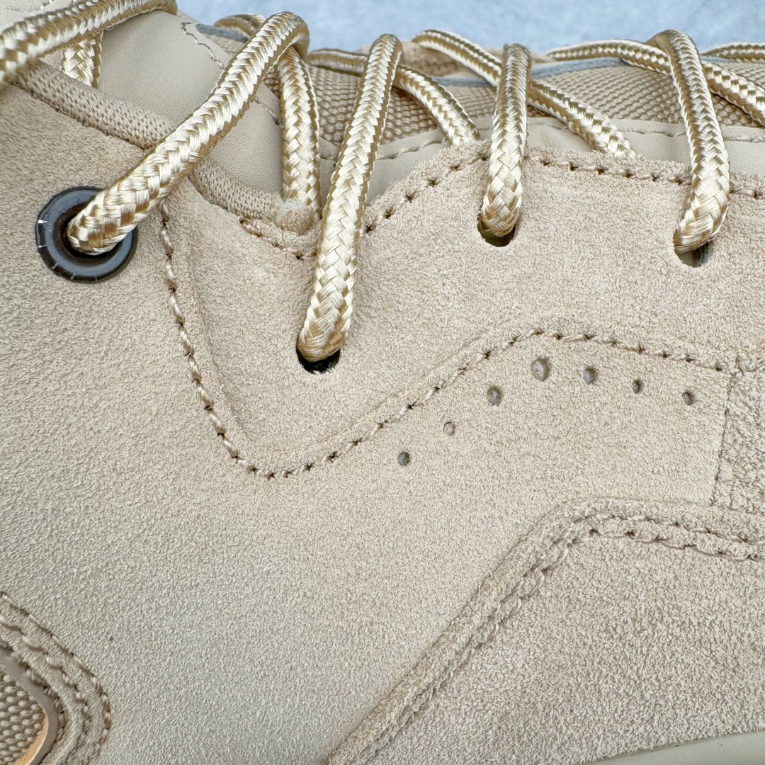 图片[13]-＃PB纯原福利 Air Jordan Courtside AJ23 简版中帮复古休闲运动文化篮球鞋 AT0057-023 市面唯一纯原批次 全套原纸板楦头开发 原厂大底磨具加持立体防滑纹理 原装可视Air Sole气垫 原汁原味最完美的版型 唯一正确鞋头趴度弧度高度鞋身腰线 作为AJ3到AJ4之间的过渡产品 之所以被称为AJ3的简版 它们的造型非常的相似但是也有一些差异 鞋面采用耐磨的牛剖层和人造革鞋面搭配 后跟可以明显看见Air Max气垫 出色的包裹效果让鞋子脚感非常舒适 也让脚掌以及脚面更加的贴合鞋子 在双脚落地产生冲击力的同时 可视气垫可以有效减缓力道 提高鞋子整体的稳定性 既能起到减震的作用 又能保证双足舒适的脚感 另外灵敏的Phylon中底以及鞋帮的设计 锁住双足 也为前掌提供了有效的包裹 内衬部分采用了透气的织物材料 为脚部的舒适脚感提供了充足的条件 最后就是大底部分 大底采用的是橡胶材质 无论是日常压马路还是简单的运动 都是可以驾驭 鞋底水波纹以及其他不规则图案 也保障了鞋子充足的防滑性以及耐磨性 尺码：36 36.5 37.5 38 38.5 39 40 40.5 41 42 42.5 43 44 45 46 47.5-选品中心