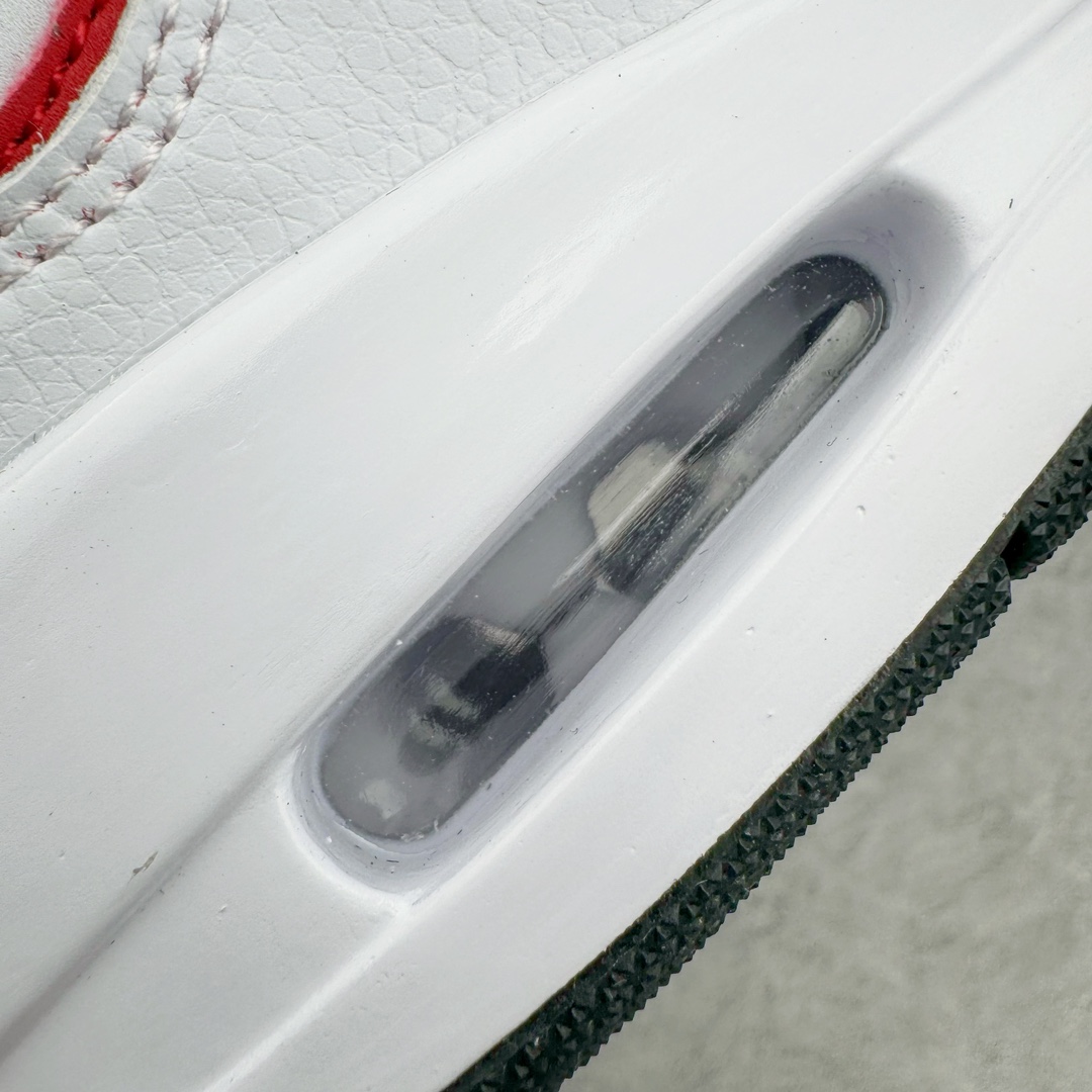 图片[18]-＃PB纯原福利‼️ Air Jordan Courtside AJ23 简版中帮复古休闲运动文化篮球鞋 DZ2791-101 市面唯一纯原批次 全套原纸板楦头开发 原厂大底磨具加持立体防滑纹理 原装可视Air Sole气垫 原汁原味最完美的版型 唯一正确鞋头趴度弧度高度鞋身腰线 作为AJ3到AJ4之间的过渡产品 之所以被称为AJ3的简版 它们的造型非常的相似但是也有一些差异 鞋面采用耐磨的牛剖层和人造革鞋面搭配 后跟可以明显看见Air Max气垫 出色的包裹效果让鞋子脚感非常舒适 也让脚掌以及脚面更加的贴合鞋子 在双脚落地产生冲击力的同时 可视气垫可以有效减缓力道 提高鞋子整体的稳定性 既能起到减震的作用 又能保证双足舒适的脚感 另外灵敏的Phylon中底以及鞋帮的设计 锁住双足 也为前掌提供了有效的包裹 内衬部分采用了透气的织物材料 为脚部的舒适脚感提供了充足的条件 最后就是大底部分 大底采用的是橡胶材质 无论是日常压马路还是简单的运动 都是可以驾驭 鞋底水波纹以及其他不规则图案 也保障了鞋子充足的防滑性以及耐磨性 尺码：36 36.5 37.5 38 38.5 39 40 40.5 41 42 42.5 43 44 45 46 47.5-选品中心