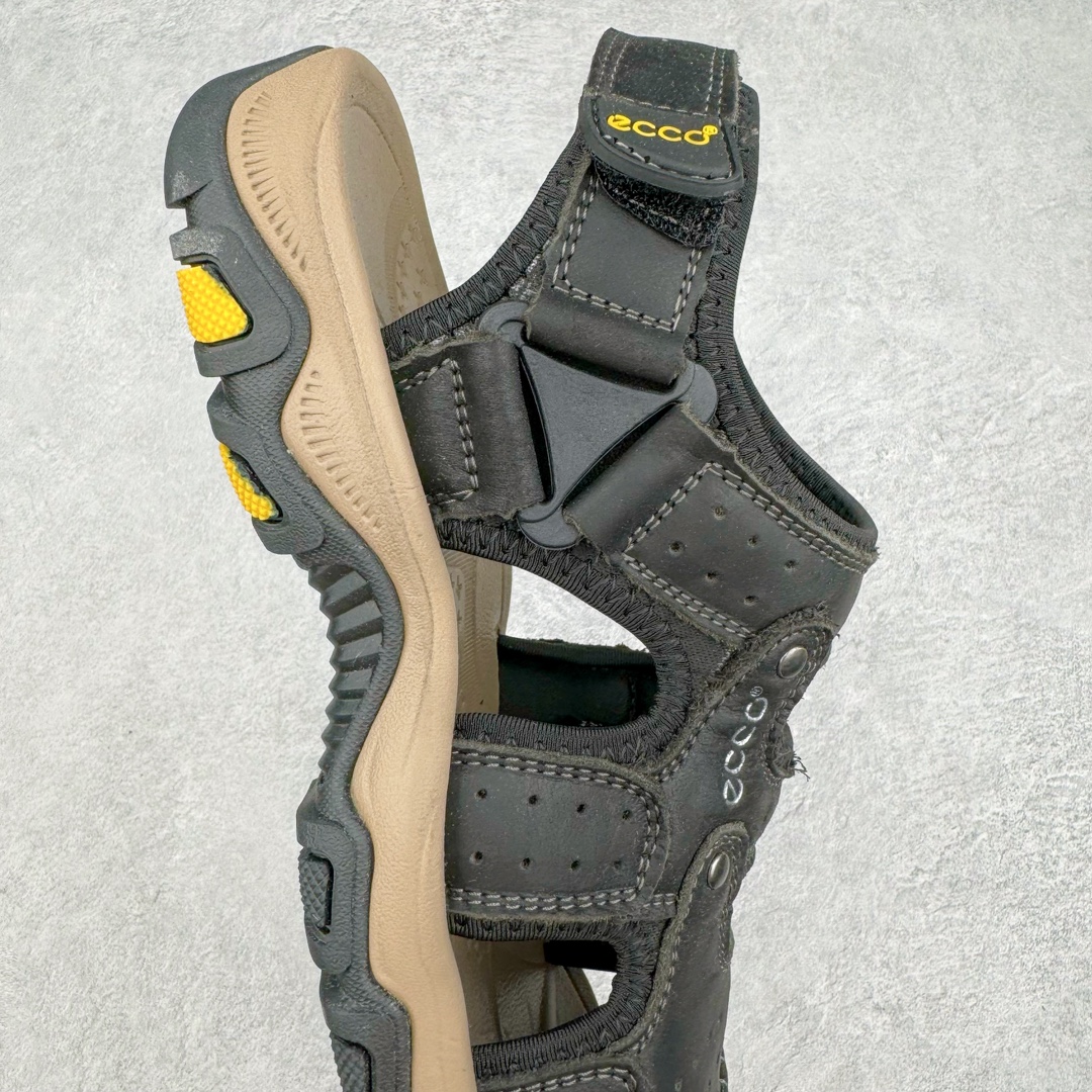 图片[6]-ECCO爱步男鞋2024夏季新款户外凉鞋 沙滩鞋男鞋 越野系列新品 酷爽夏日出行 褪去厚重和繁琐的束缚 百看不厌的拼接鞋面，个性走势畅游盛夏 鞋面采用抽绳扣，适应各种脚型 防撞鞋头构造 橡胶半包结构 形成防撞保护 避免磕碰 采用MD按摩垫脚，U型结构包裹脚跟缓解疲劳 后跟魔术贴条 粘合强防止掉脚 回弹轻便鞋底 耐磨抗老化，具有较强抓地性和耐磨性，稳固支撑 尺码：38 39 40 41 42 43 44 45（皮鞋码）-选品中心