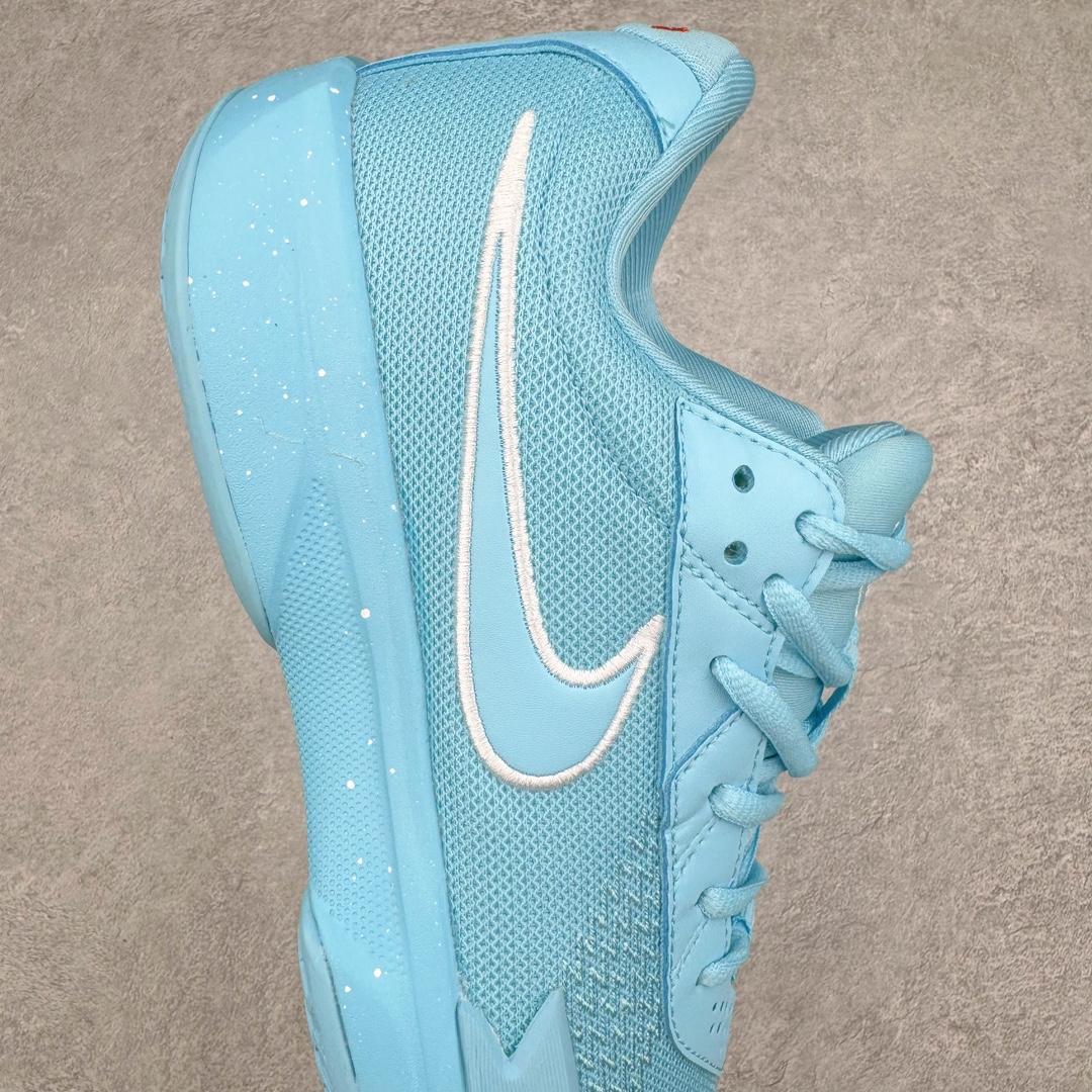 图片[6]-NK Air Zoom G.T. Cut Academy EP GT男/女篮球鞋 蓝色 HF5705-414 NK首度推出G.T. Cut 系列的平价款式G.T. Cut Academy，外型维持一贯的流线型设计。不同价格的款式，让不同需求的球友也能入手适合自己的球鞋。足底出色抓地设计，助你瞬息急停，随意变速，轻松摆脱对手，驰骋赛场。匠心底纹从后跟延伸至鞋头，铸就急起急停的强劲抓地表现，助力实现侧向突破和快速移步。鞋款采用出众回弹设计，为切入、转向和移步篮筐提供出色的能量回馈。回弹性能带来弹力充沛的迈步体验，让你爆发疾速。前足搭载 Zoom Air 缓震配置，助你在赛事升温之际迅猛出击。足底缓震配置带来舒适比赛体验。中底搭载厚实泡绵，营造非凡舒适的支撑感受。该鞋款可轻松驾驭坚硬地面，助力鏖战。尺码：36 36.5 37.5 38 38.5 39 40 40.5 41 42 42.5 43 44 44.5 45 46-选品中心