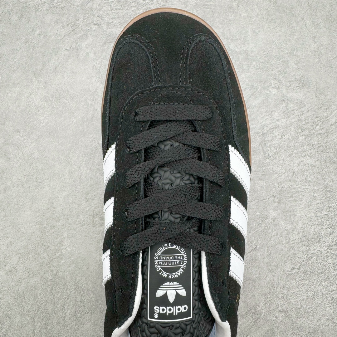 图片[4]-＃福利特价 AD Gazelle Indoor Trainers 羚羊内训系列低帮复古百搭休闲运动德训风板鞋 90年代经典的复刻版！自60年代以足球训练鞋面世以来,Gazelle就以其经典设计席卷全球。1991年版本的复刻,再造经典Gazelle。采用皮革打造,搭配浊色细节,让这款经典更加简约。尺码：36 36⅔ 37⅓ 38 38⅔ 39⅓ 40 40⅔ 41⅓ 42 42⅔ 43⅓ 44 44⅔ 45-选品中心