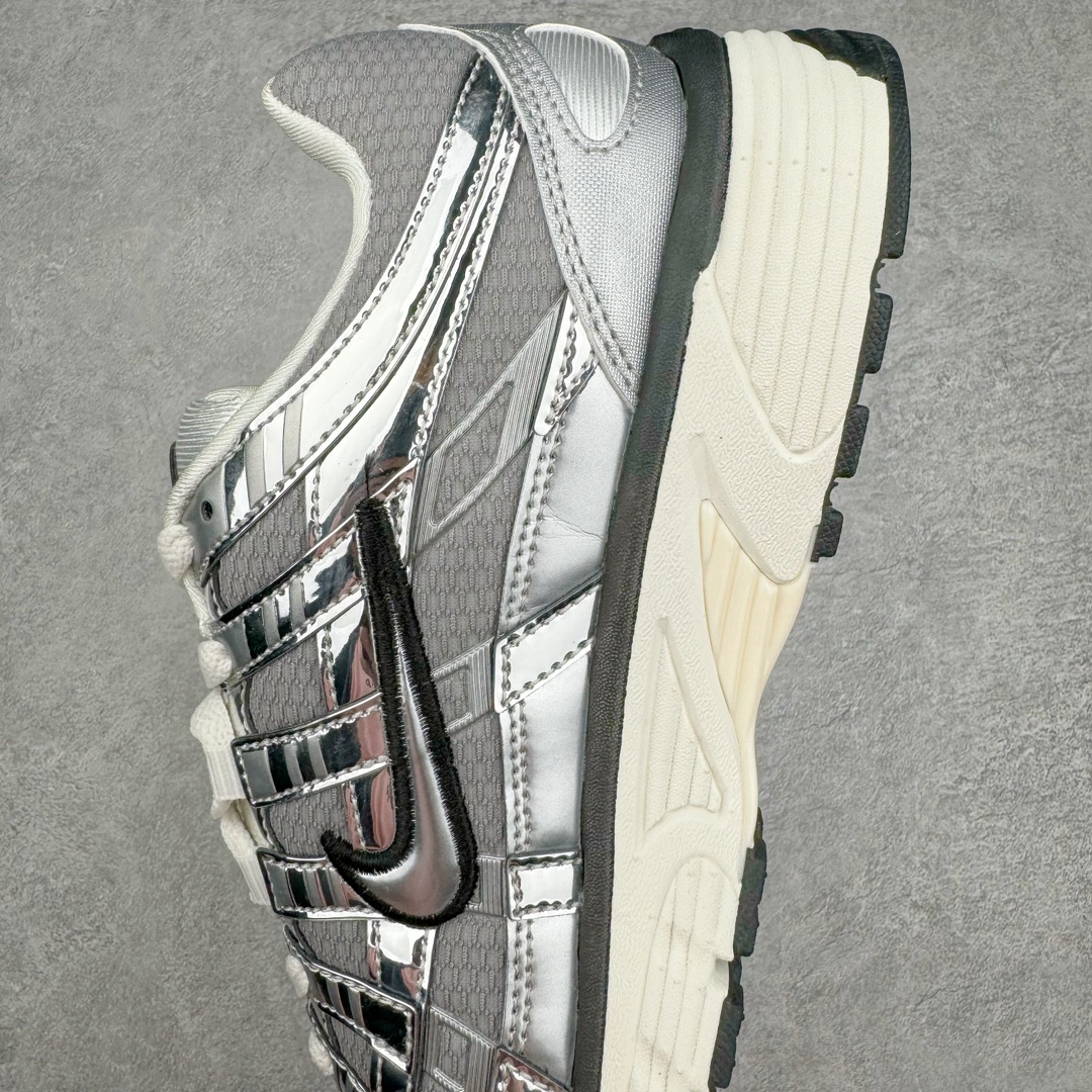 图片[7]-＃HP纯原 NK P-6000 系列低帮复古老爹风休闲运动舒适慢跑鞋 银灰 CN0149-001 购入原鞋原装纸板楦头开发 独家私模四层组合大底 市场唯一正确版本 良心定价 新配色陆续出货 进口三文治网面 融合 Pegasus 过往运动鞋设计 助力 21 世纪早期跑步运动跃升时尚新高度 采用透气网眼布、运动风格线条和耐穿覆面 兼具吸睛外观和舒适感受 中底泡绵以田径赛道为灵感 打造厚实设计 缔造出众缓震性能 尺码：36 36.5 37.5 38 38.5 39 40 40.5 41 42 42.5 43 44 44.5 45 46-选品中心